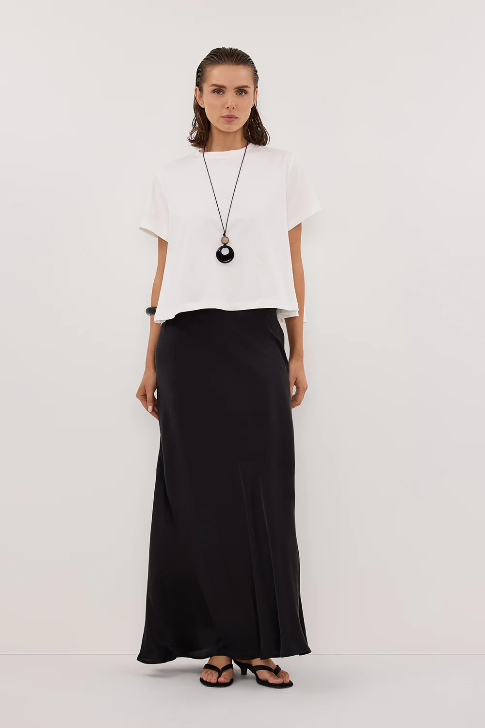 TATUM WHITE SHORT SLEEVE COTTON TEE | DISSH