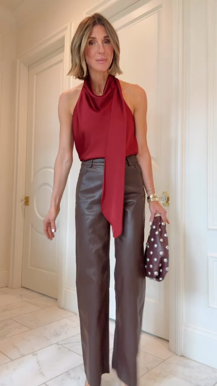 My favorite pieces from AQUA which is exclusively available at Bloomingdale's. Right now it’s Bloomingdale’s Friends & Family sale with up to 25% off!

Bloomingdale’s offers in-store or virtual stylist appointments! Free to book and so helpful for finding pieces that really work for you and your wardrobe. @bloomingdales @aquabrandofficial #bloomiespartner #ad