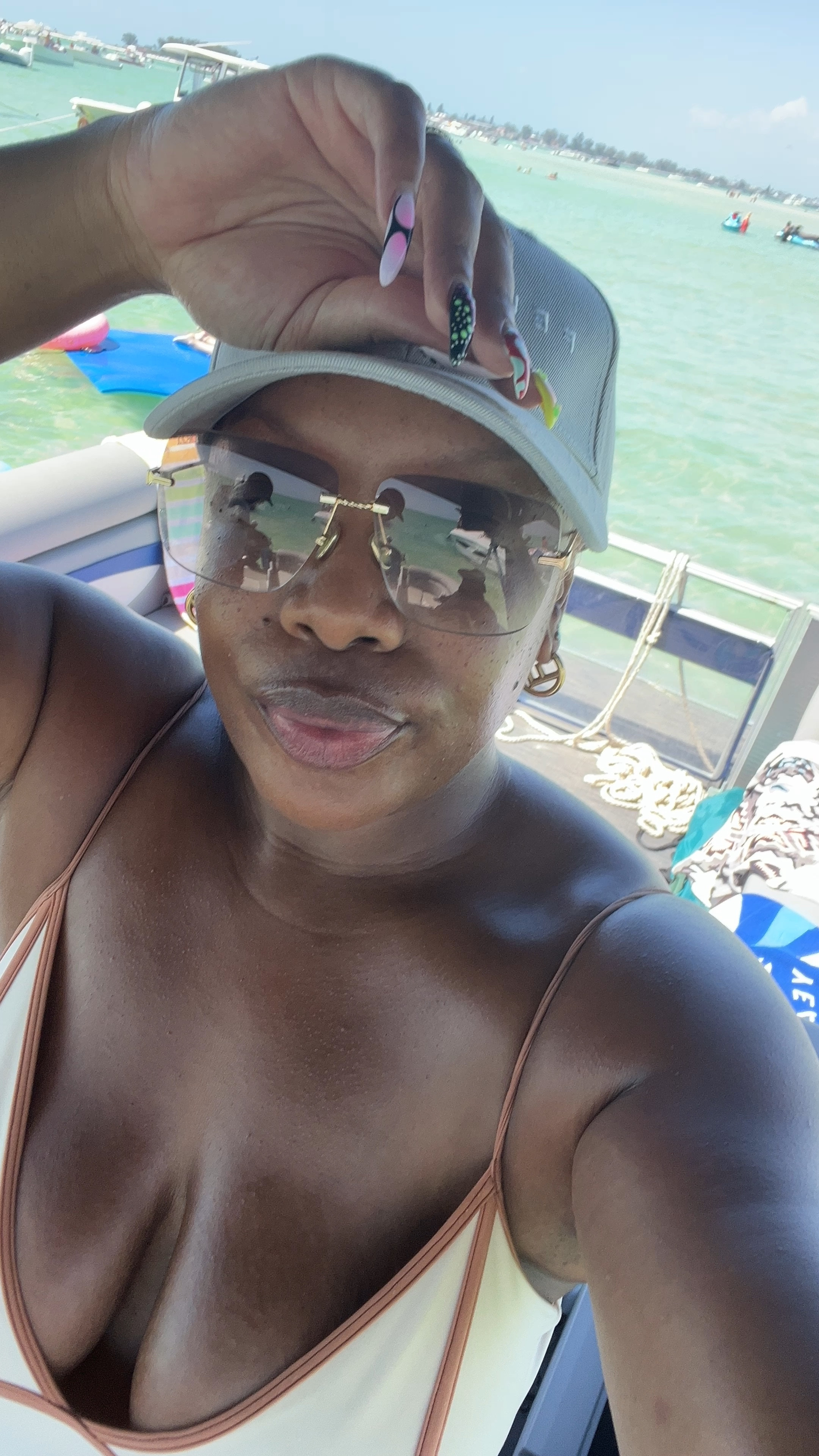 This glow with SPF 50 is brought to you by Kopari Body Glow! 

#LTKBeauty #LTKFindsUnder50