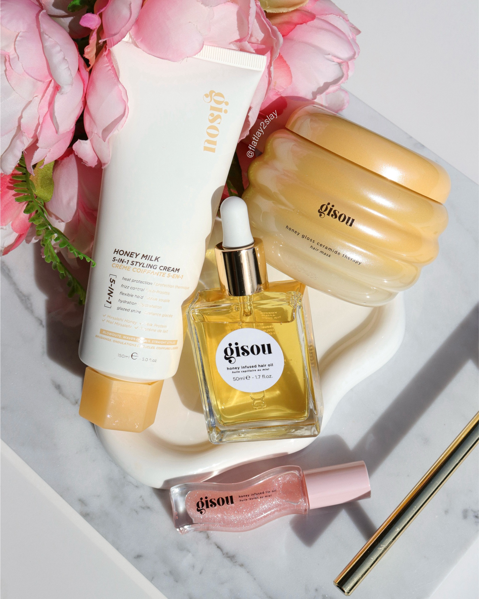 Gisou girl forever 🍯✨🌸🐝🎀👌🏻 My hair feels so soft, looks shiny and smells delicious! 💐 And my lips are hydrated and glossy! ✨🍉💝👌🏻 What @gisou products you can’t live without? 

✨🍯 Gisou honey gloss ceramide therapy hair mask
✨🌸 Gisou honey infused hair oil
✨💝 Gisou honey milk 5-in-1 styling cream
✨🍉 Gisou honey infused lip oil in watermelon sugar 

*some are pr samples/gifted

#gisou #gisouhairoil #gisoulipoil #lipoil #softgirlera 

#LTKBeauty