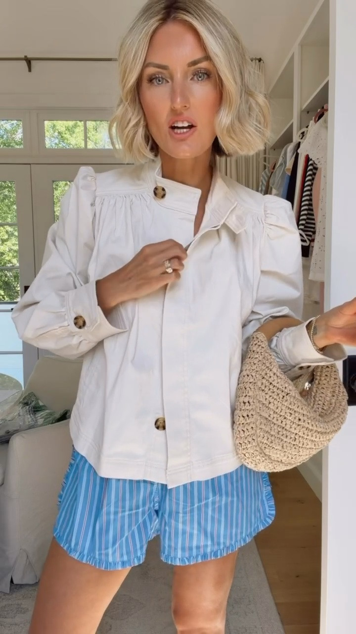 Cannot believe this jacket is Walmart- it looks designer! A perfect piece from summer into fall. I love that it’s an elevated and feminine take on your classic white jacket with the puff sleeve, mock neck and buttons. Wearing XS jacket and S shorts

Loverly grey, Walmart fashion, Walmart scoop jacket, how to style white jacket, blue striped shorts, affordable fashion finds women’s

#LTKSeasonal