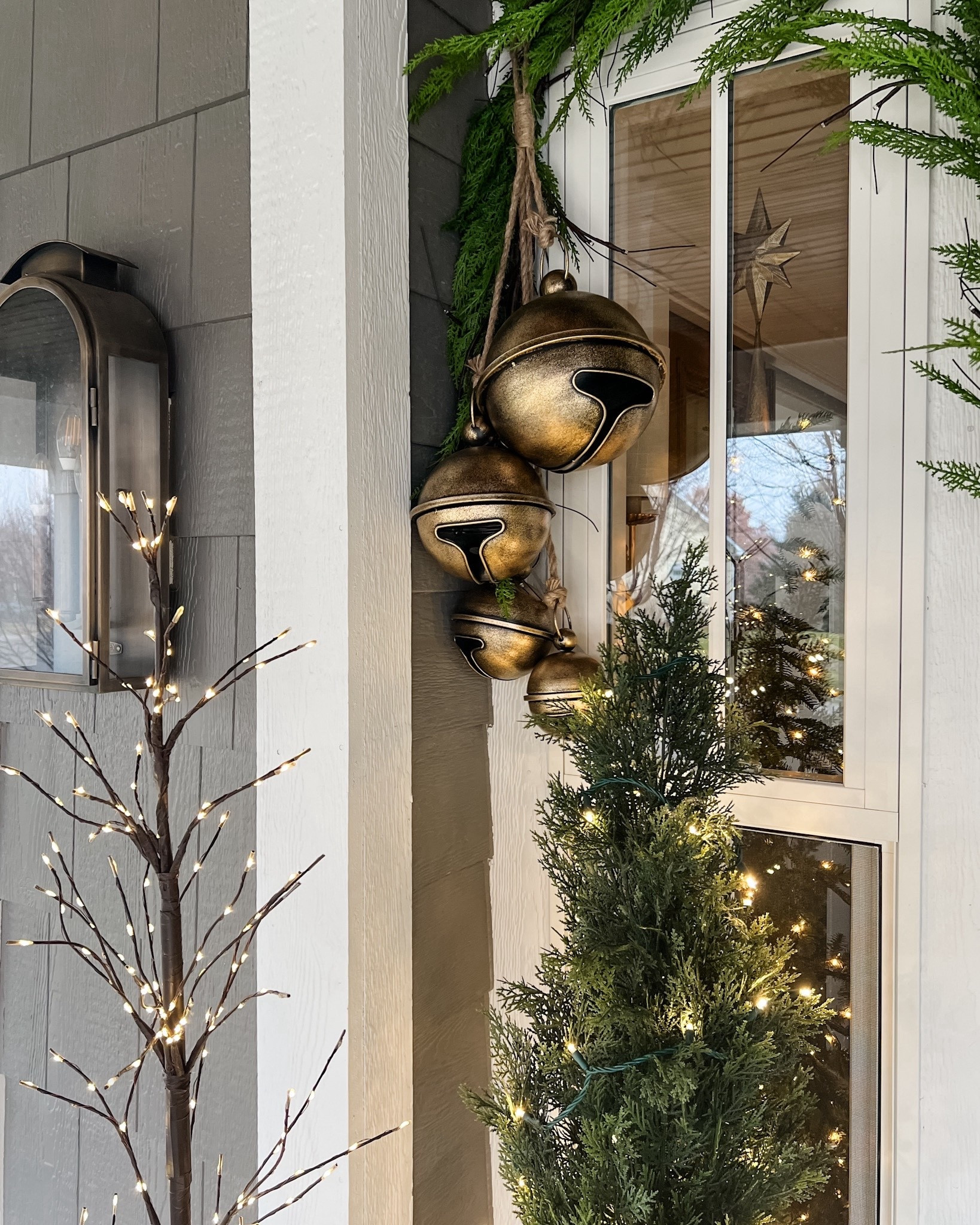 This large bell strand is perfect for a holiday porch! I’ve linked other favorites of mine from Antique Farmhouse as well. 

#LTKHome #LTKHoliday #LTKCyberWeek