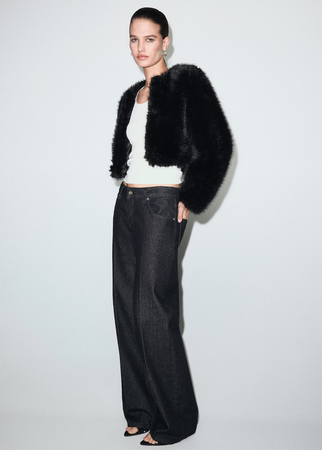 Faux-fur cropped jacket black - Woman - M - MANGO | MANGO (UK)