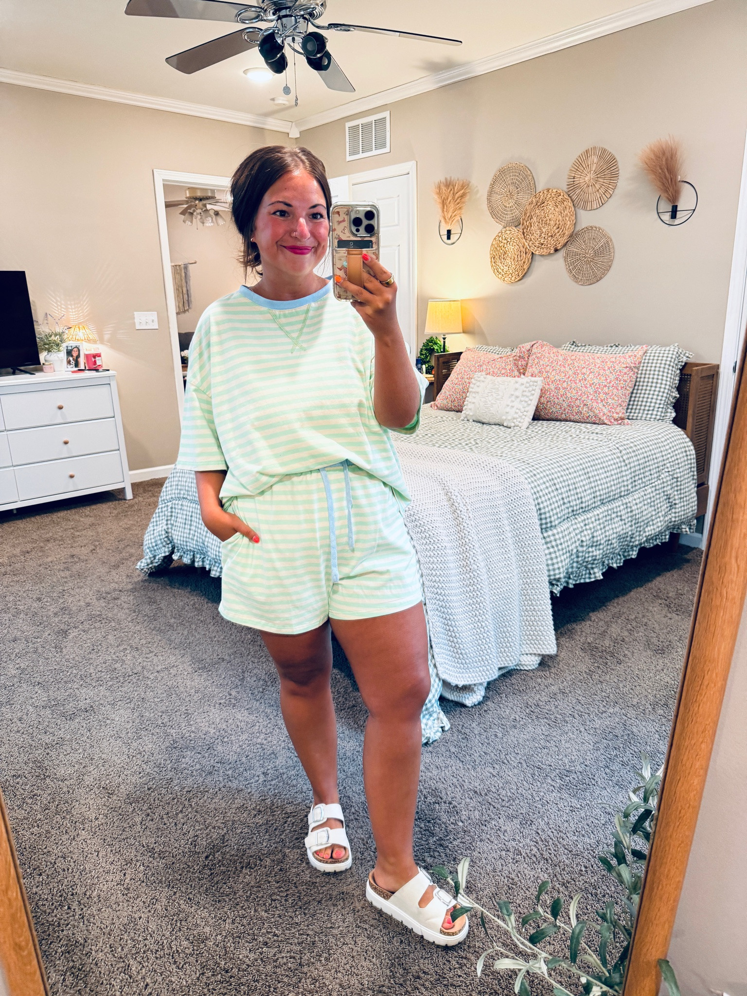 sunday OOTD

#LTKootd #LTKSeasonal #LTKMidsize