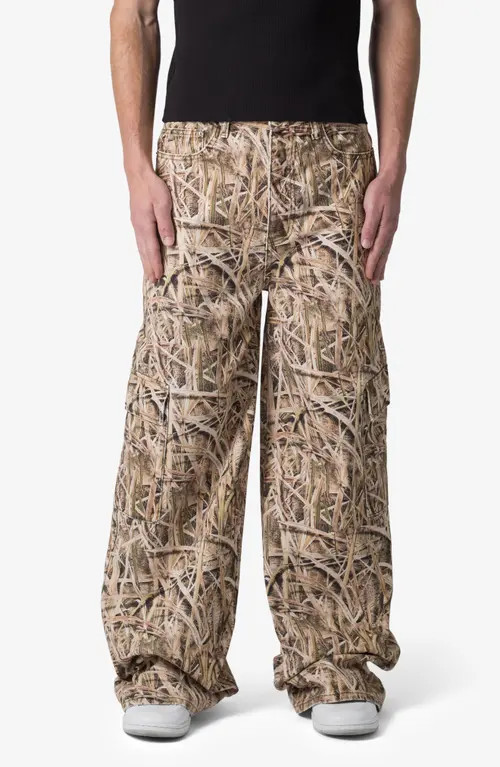mnml Void Baggy Cargo Jeans in Grass Camo at Nordstrom, Size 29 | Nordstrom