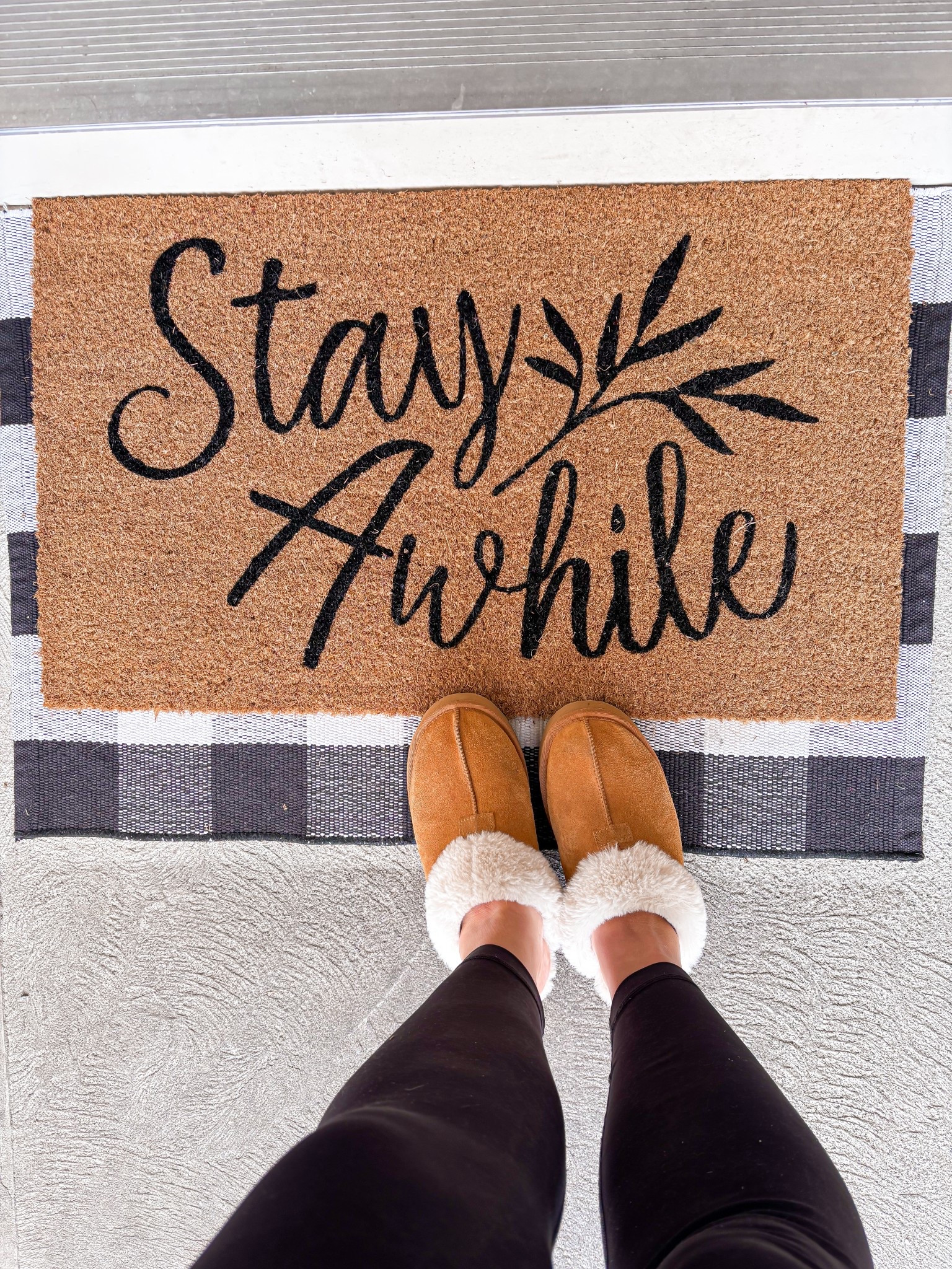 May. Front door mat. Porch decor. Porch decoration. Summer porch. Spring porch. Seasonal. Target home 

#LTKHome #LTKMothersDay #LTKdayinmylife