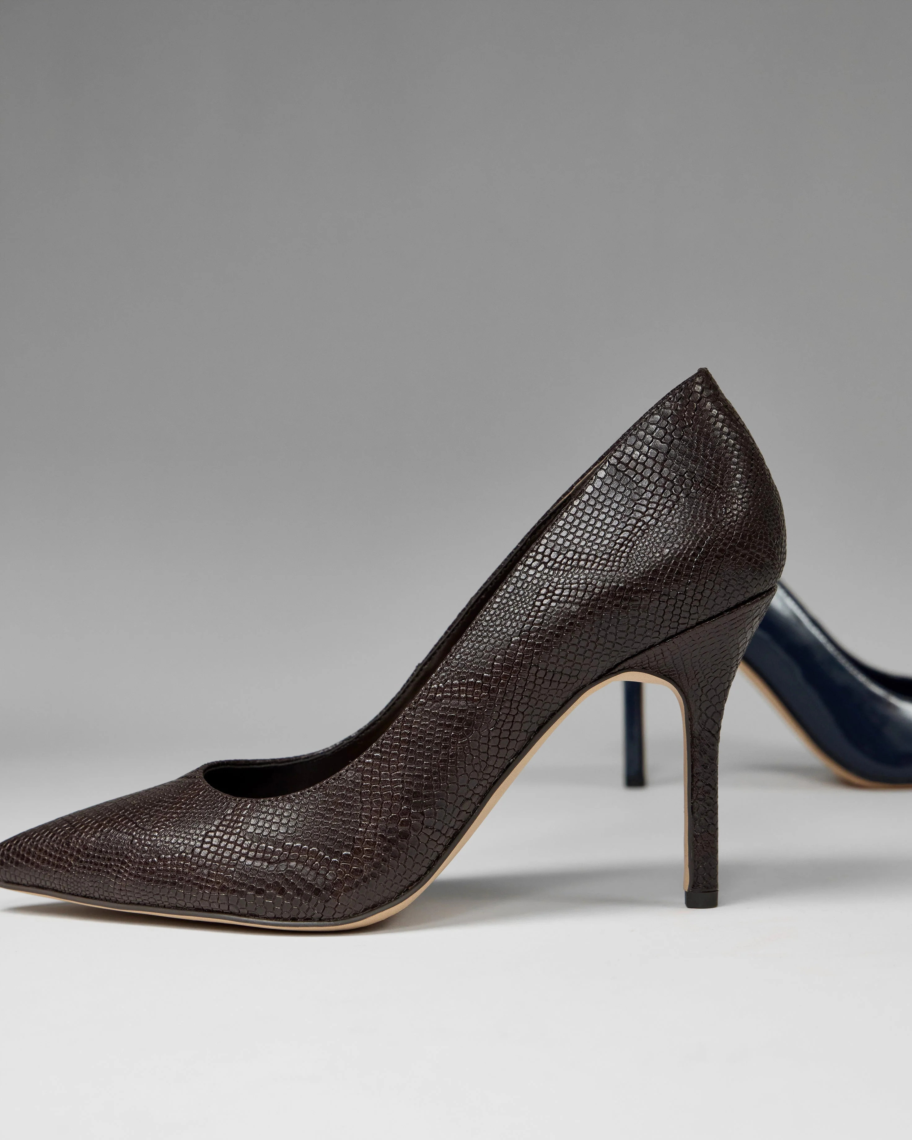 Maisha Pump | Vince Camuto