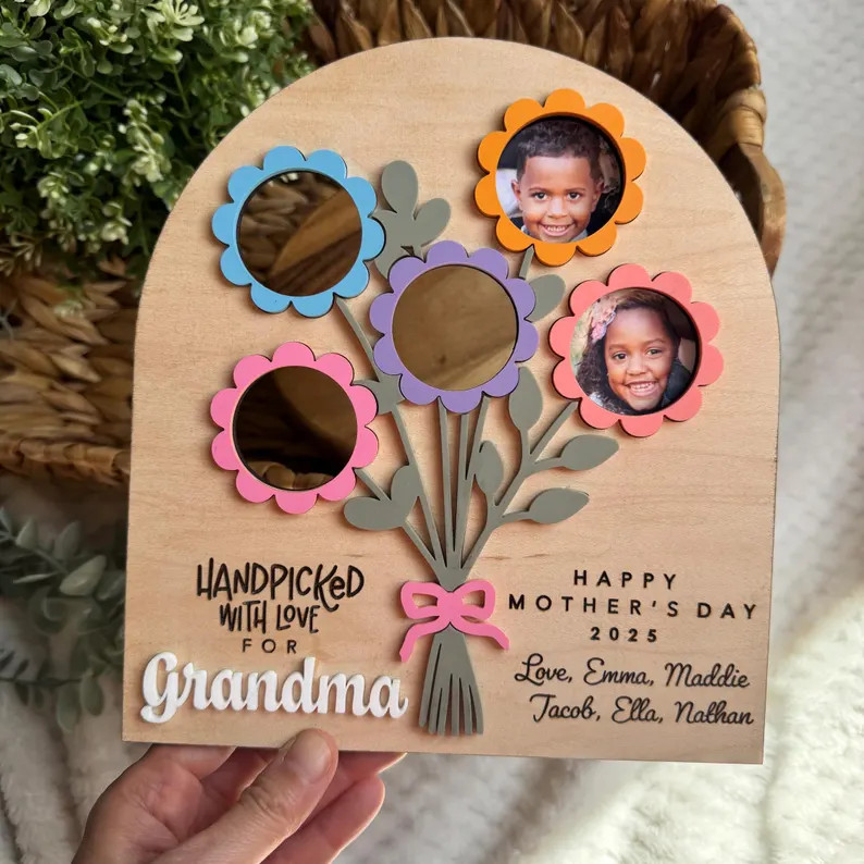Mother's Day Flower Bouquet Photo Sign, Mother's Day Frame, Gift for Grandma, Mother's Day Gift, ... | Etsy (US)