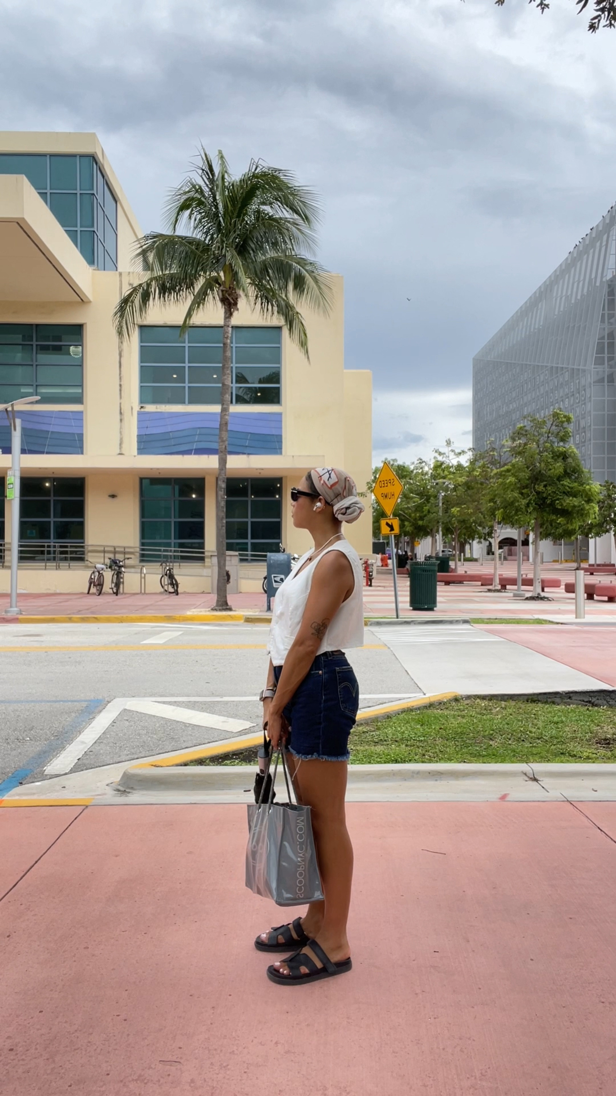 WFH outside the office 

#LTKSeasonal #LTKFindsUnder100 #LTKStyleTip