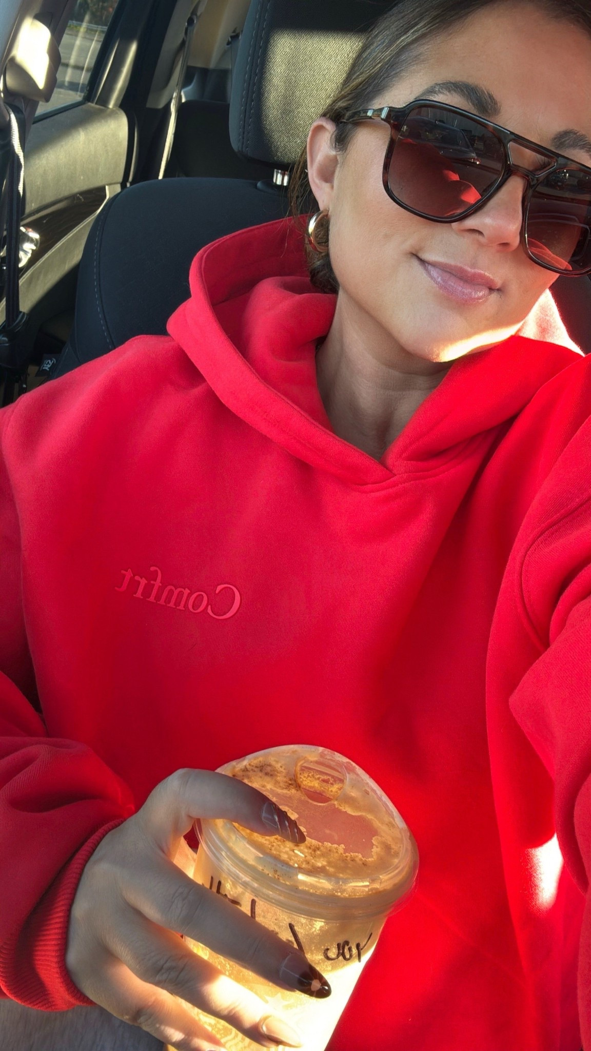 Stylish cozy day vibes 

#LTKGiftGuide #LTKFindsUnder50 #LTKStyleTip