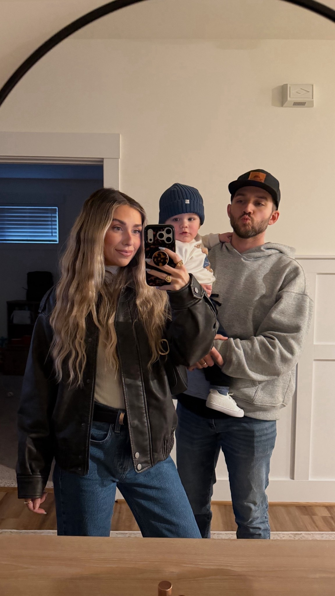 Family dinner pic !!!! 

#LTKmomlife #LTKFindsUnder100 #LTKdayinmylife