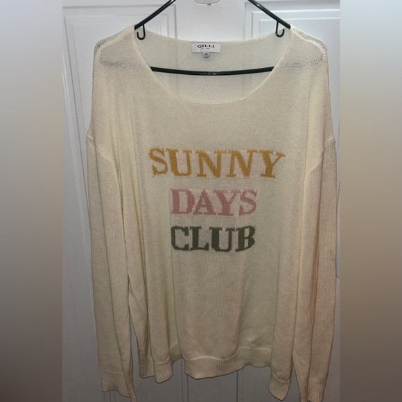 Gilli 2x Cream Sweater, w/ Sunny Days Club, Soft and cute NWOT | Poshmark