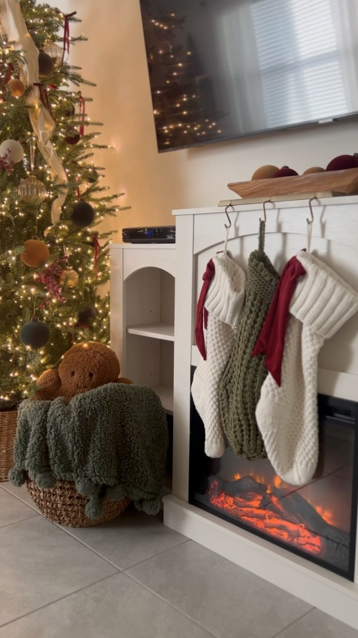 Cozy Christmas. 🌲✨

#LTKSeasonal #LTKHoliday #LTKHome