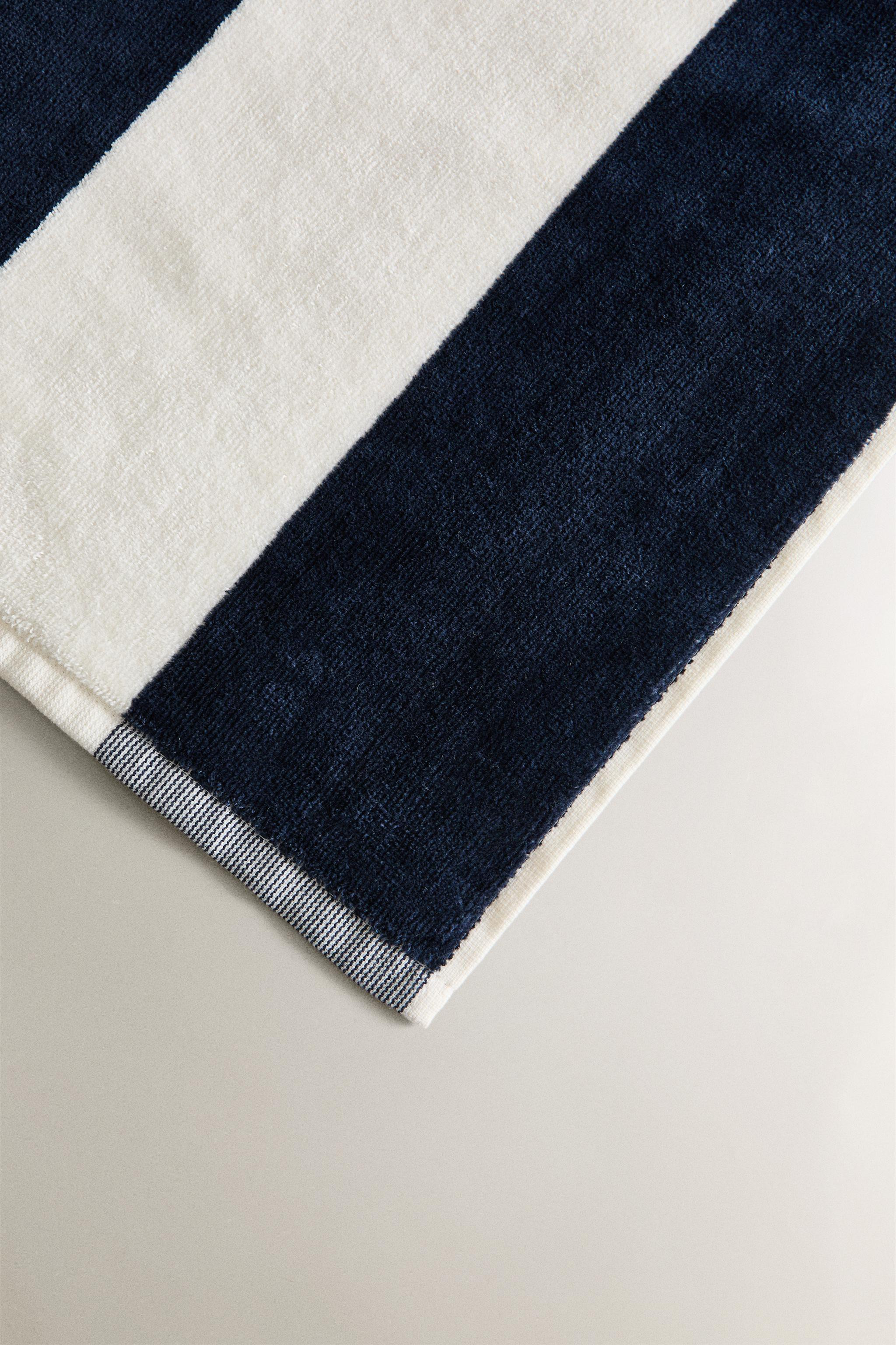 VELOUR BEACH TOWEL WITH WIDE STRIPES | Zara UK