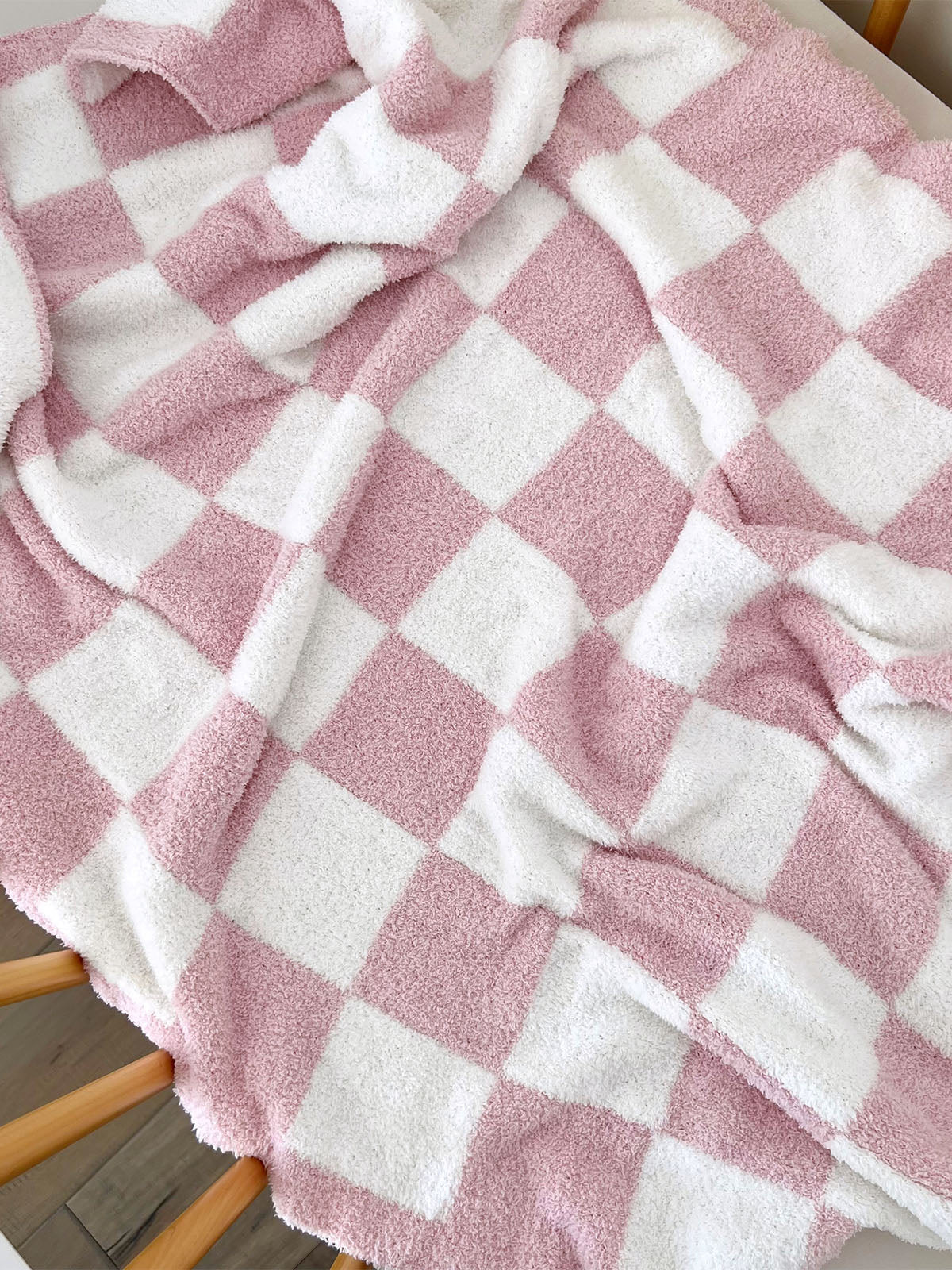 Phufy® Bliss Checker Blanket, Strawberry | SpearmintLOVE