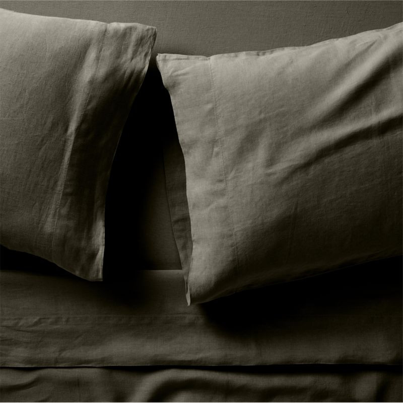 New Natural EUROPEAN FLAX -certified Linen Burnt Green Full Bed Sheet Set + Reviews | Crate & Bar... | Crate & Barrel