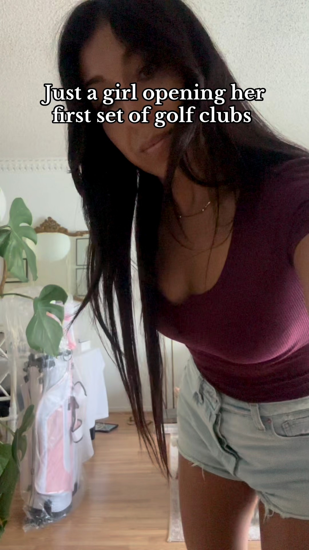 Obsessed with my new baby pink golf clubs? Understatement of the yearr