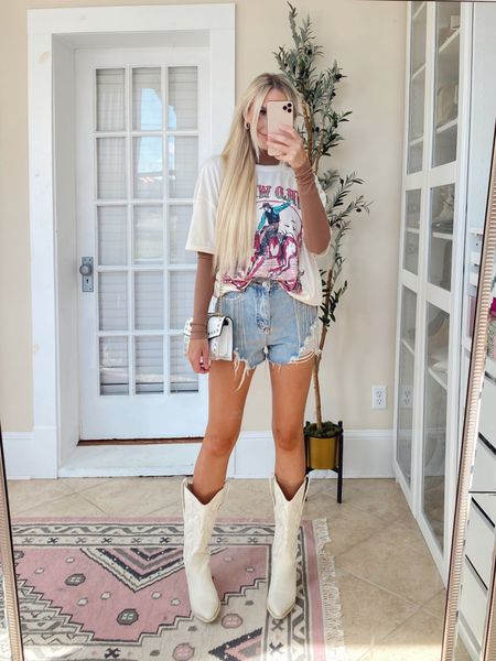 country concert outfit inspo 