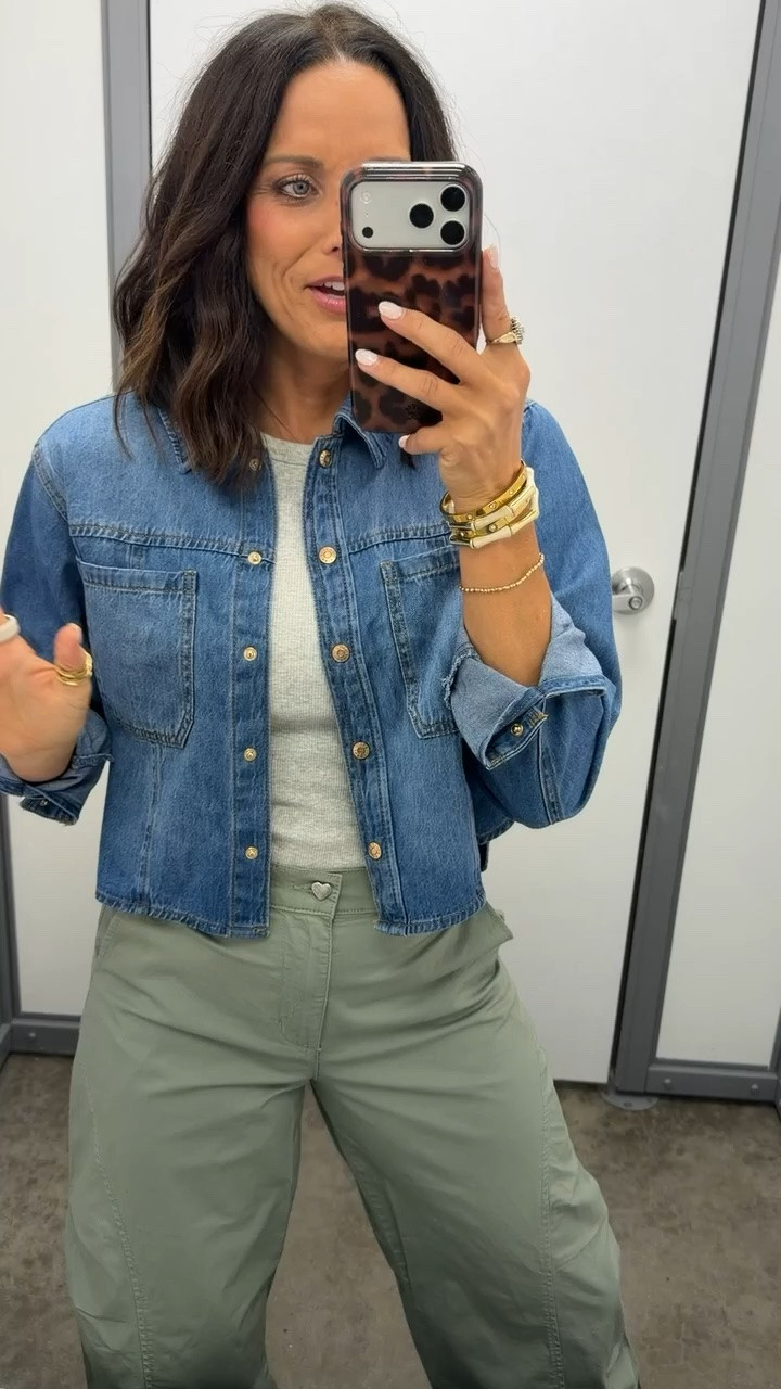 It’s giving Madewell without the Madewell price tag 👏🏻

Size small! 

#WalmartFinds #WalmartFashion #MadewellLookForLess #AffordableFashion #FallOutfits #LTKCreator