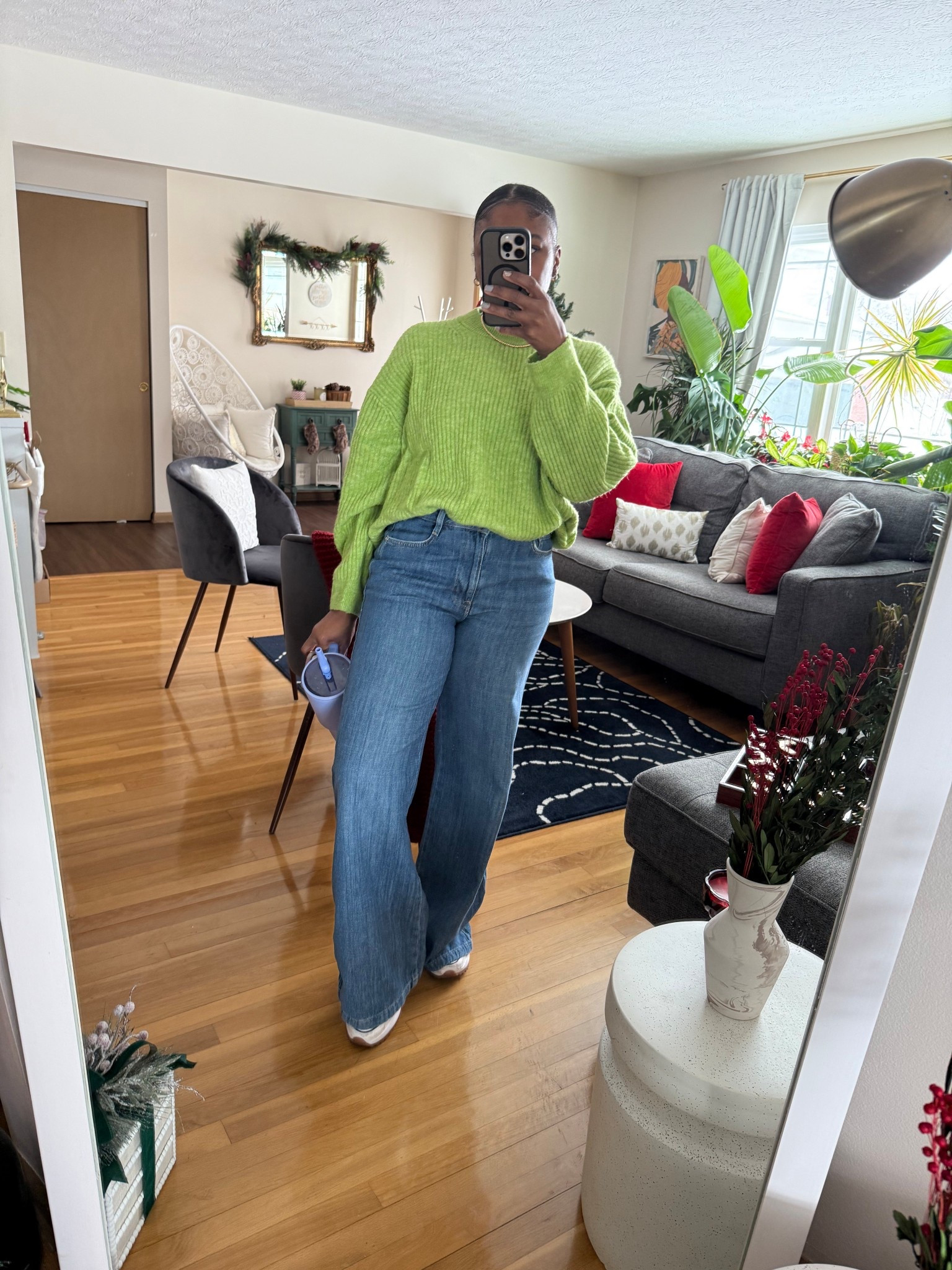 Cute simple casual outfit inspo. Sweater is old from H&M. Jeans are from Zara! 

#LTKootd #LTKgrwm #LTKOver40