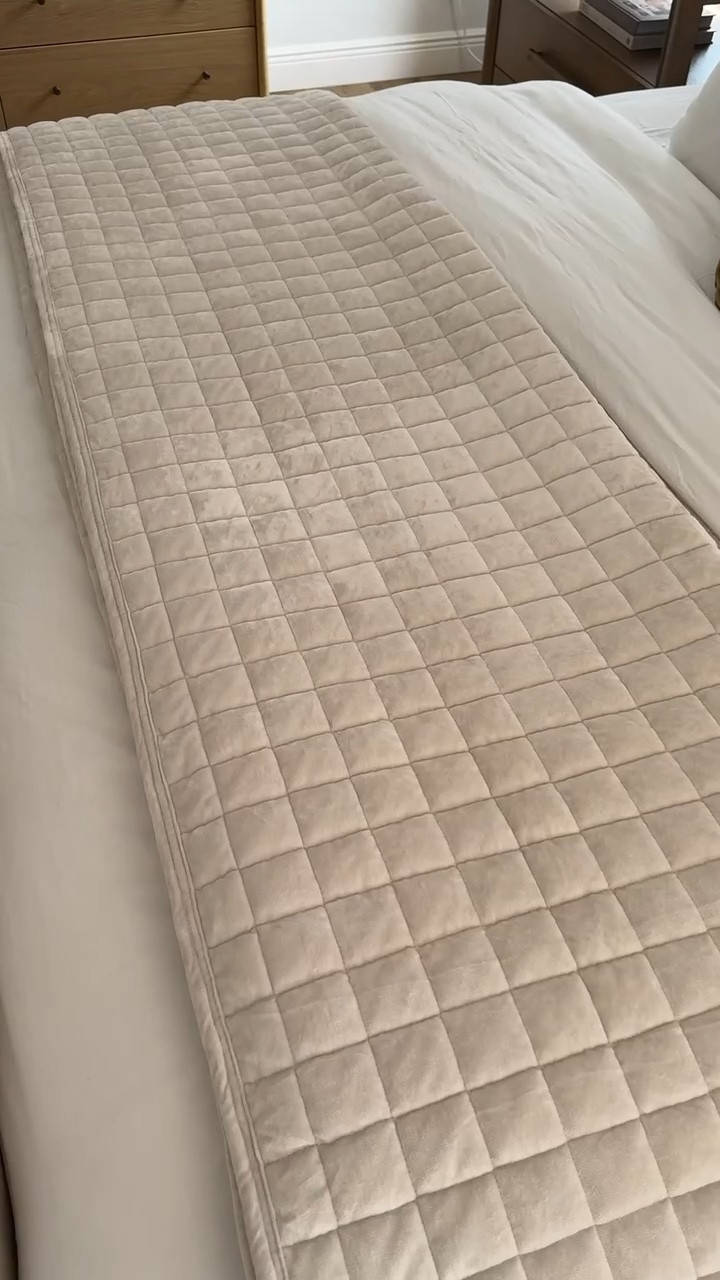 Primary Bedroom Decor 

#bedroomdecor #cljsquad #amazonhome #organicmodern #homedecortips #bedroomremodel

#LTKVideo #LTKHome #LTKStyleTip