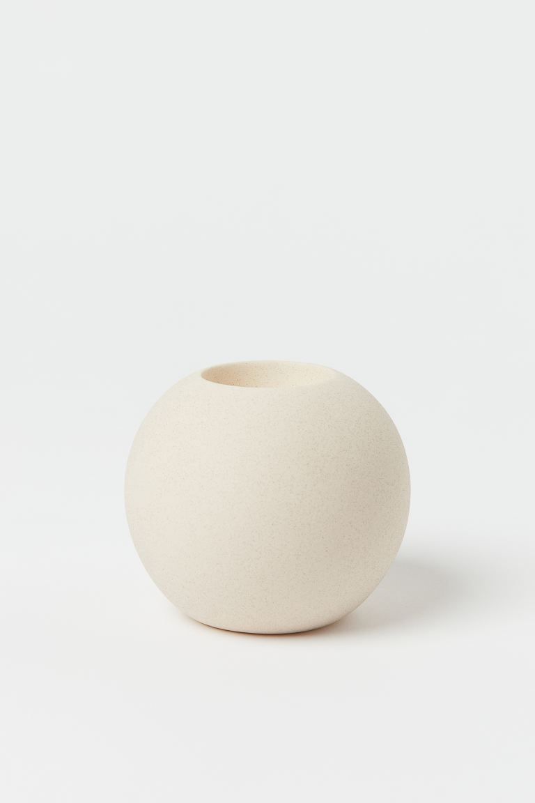 Stoneware tea light holder. Diameter approx. 3 3/4 in. Height 3 1/4 in.Weight308 gCompositionSton... | H&M (US + CA)