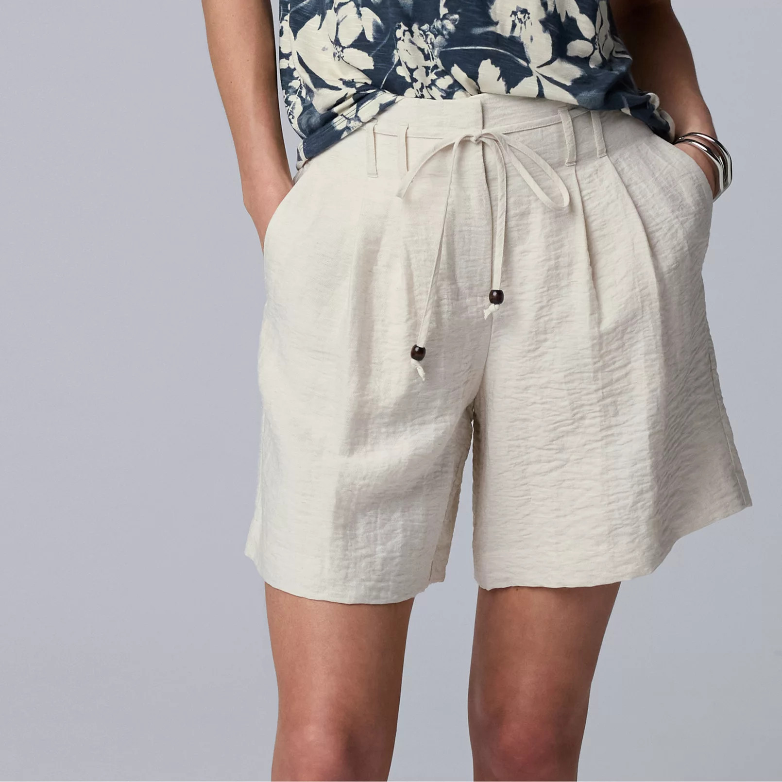 Women's Simply Vera Vera Wang Tie Belt Pleated Shorts | Kohl's