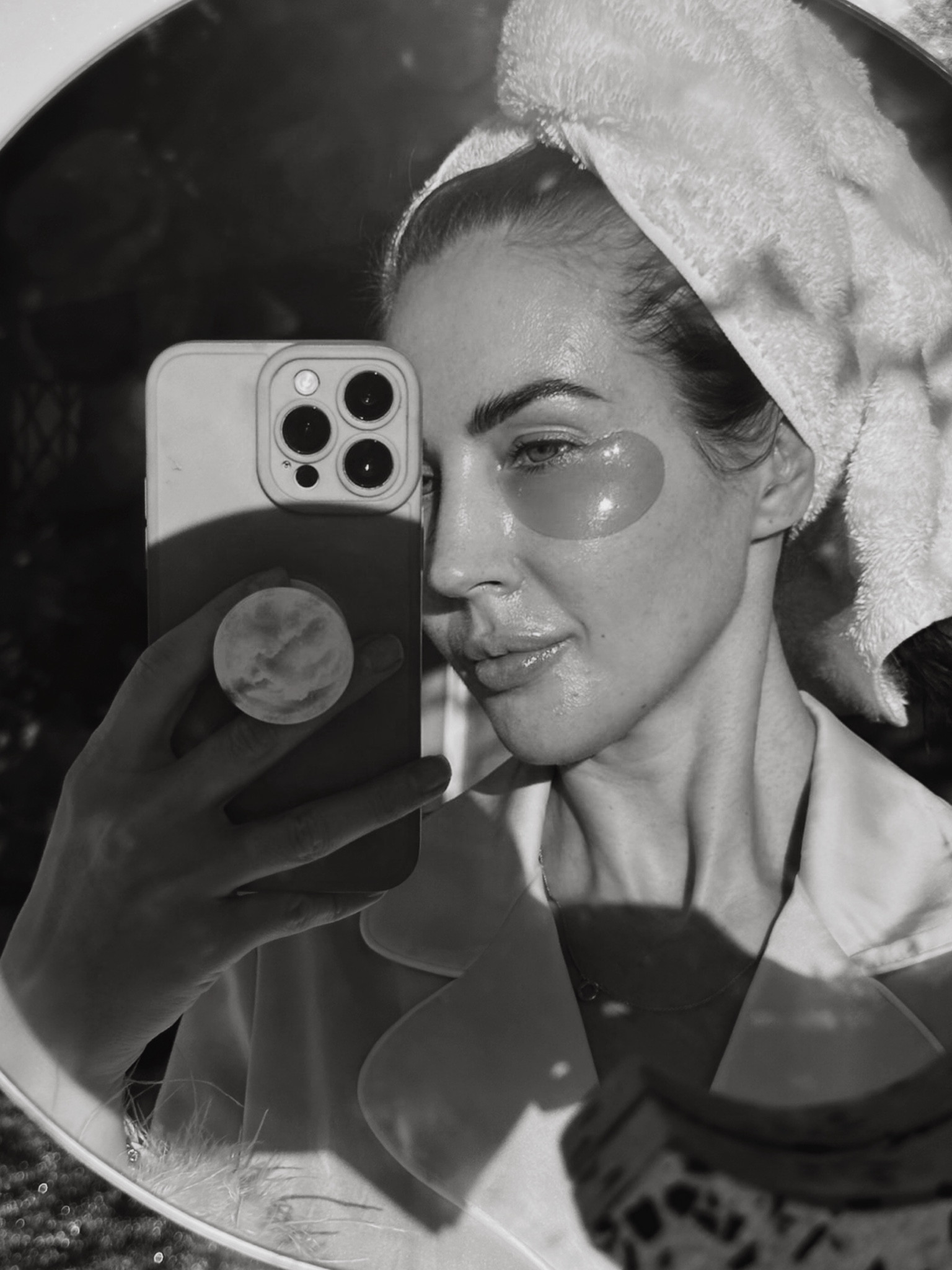 Winter glowy skin 

#LTKbeauty #LTKfindsunder100