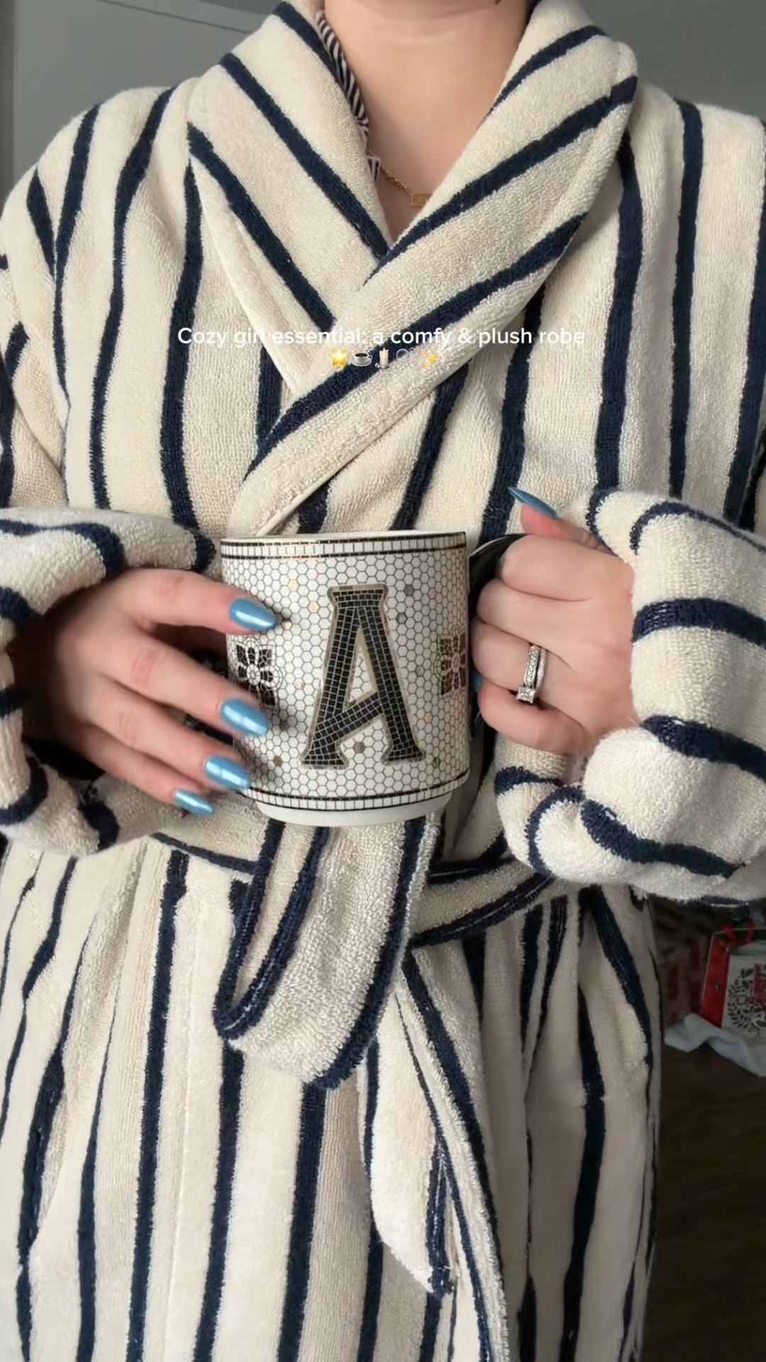 The coziest robe ever! This is a staple in my cozy morning routine 🫧🌟✨

#LTKdayinmylife #LTKselfcare #LTKmorningroutine