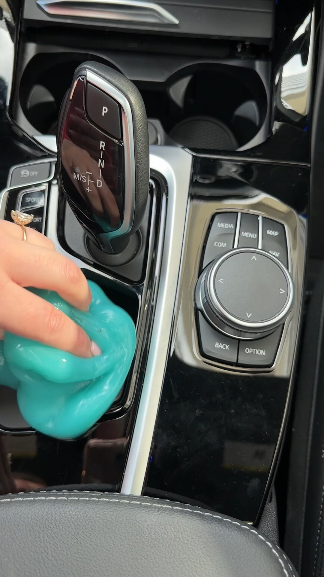 perfect for getting all the dust and crumbs out of your car! 

#LTKHome