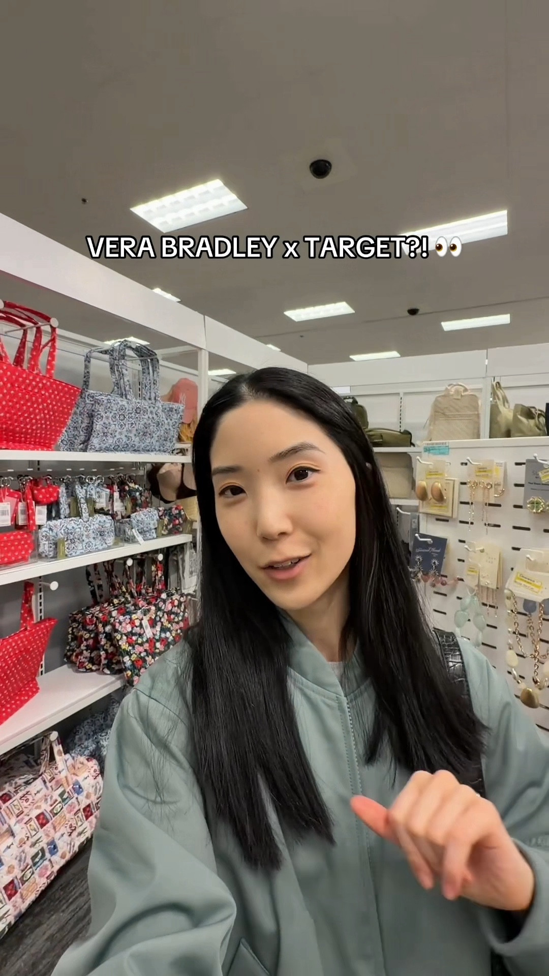 New Vera Bradley x Target collection!☺️ Also showing the new Vera Bradley x Reduce bottles, exclusively at Target! ✨

#target #targetfinds #travel #totebag #purse #bag #vacation #waterbottle #home #kitchen #shopwithme #summer #accessories @Target 

#LTKTravel #LTKSeasonal #LTKootd
