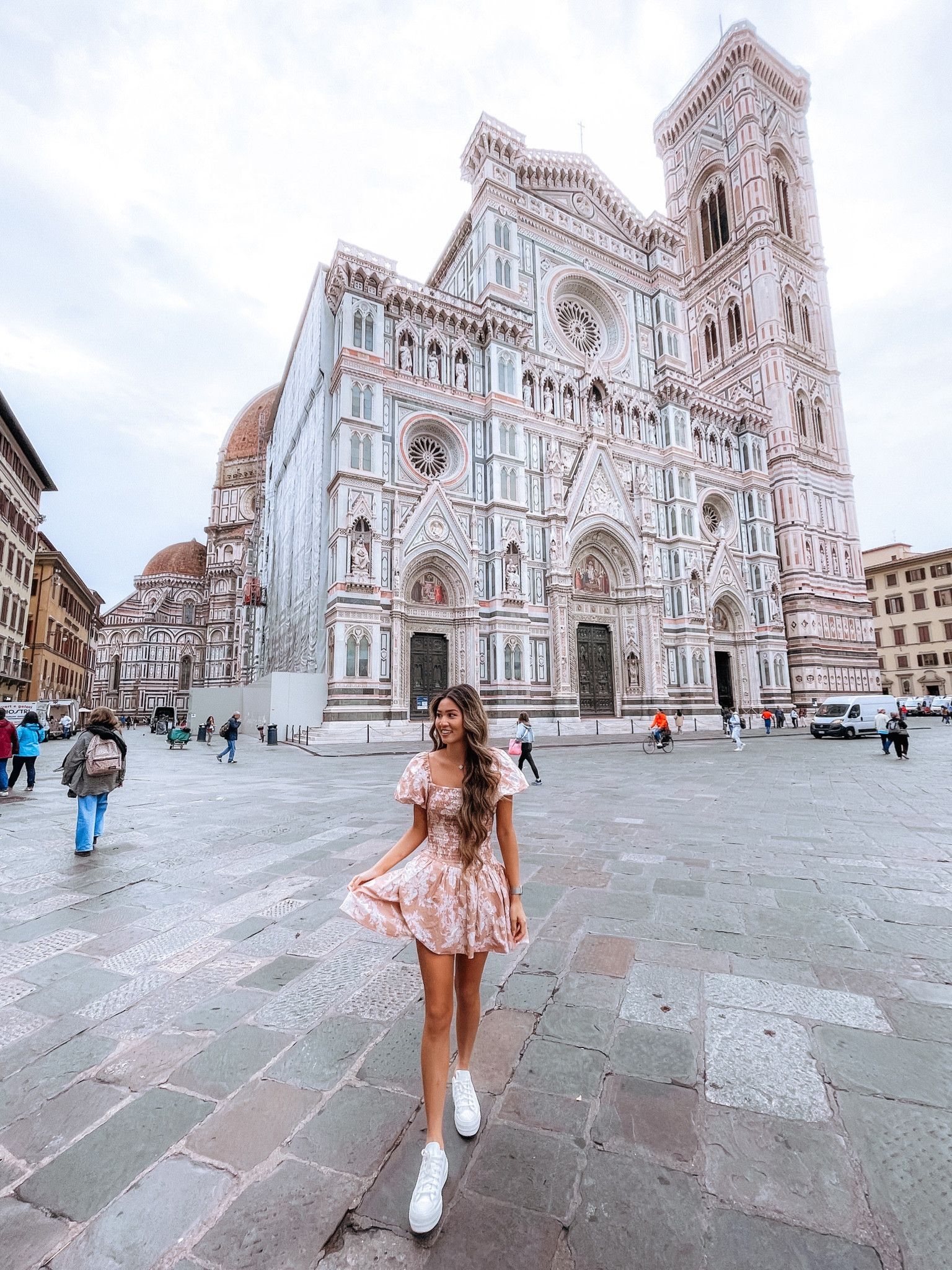 Florence Duomo
Street wear, mini dress, sneakers, ootd

#LTKunder100 #LTKeurope #LTKtravel