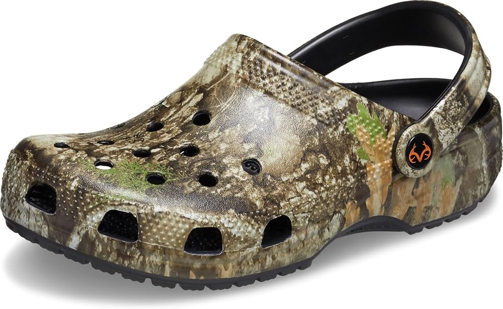 Crocs Unisex Adult Classic Realtree Clogs | Amazon (US)