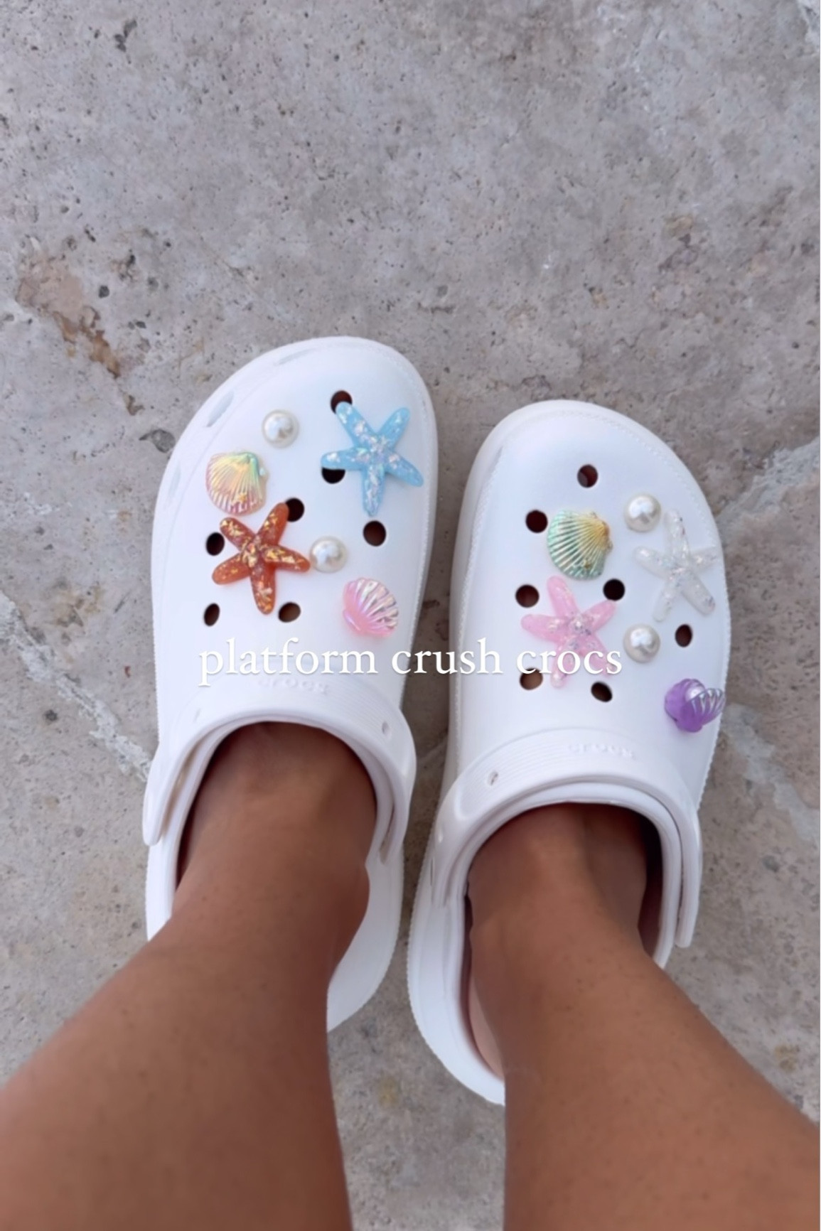 My go-to Summer shoes 😍 These aren’t your normal Crocs friends! These platform, chunky heeled rubber mom shoes are LIFE 🙌🏻 



#crocs #crocstyle #crocsoriginal #momcrocs #momshoes #momstyle #momoutfits

#LTKVideo #LTKFindsUnder50 #LTKSummerSales