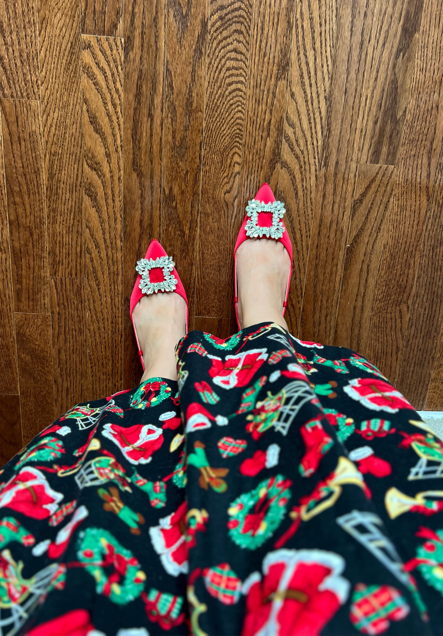 Love these $30 shoes!! So festive but I’ll wear them year-round.

#LTKHoliday #LTKShoeCrush