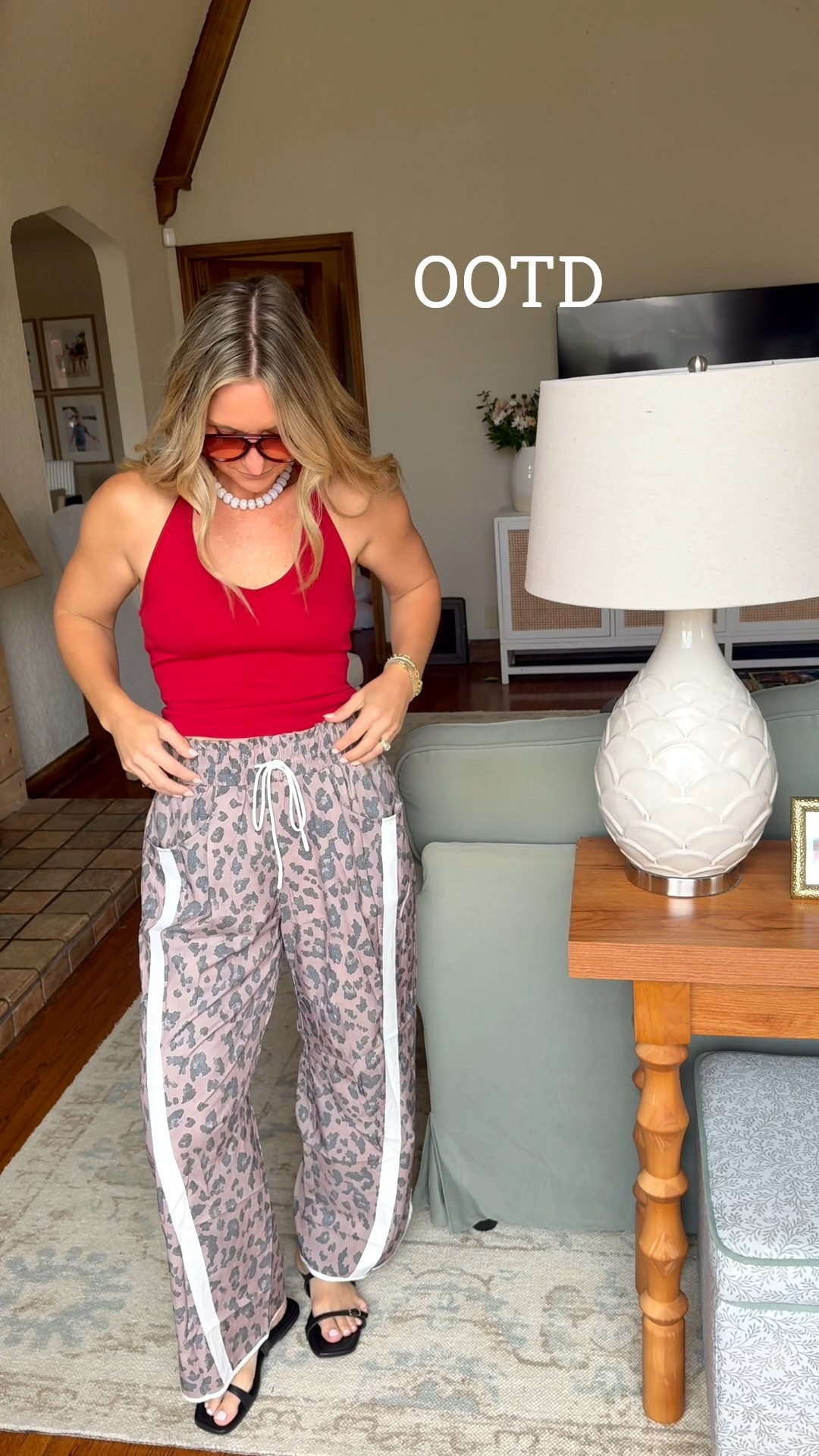Today’s OOTD for shopping and creating all the content 🫶 

Wearing a medium in the pants

#LTKmomlife #LTKootd #LTKOver40