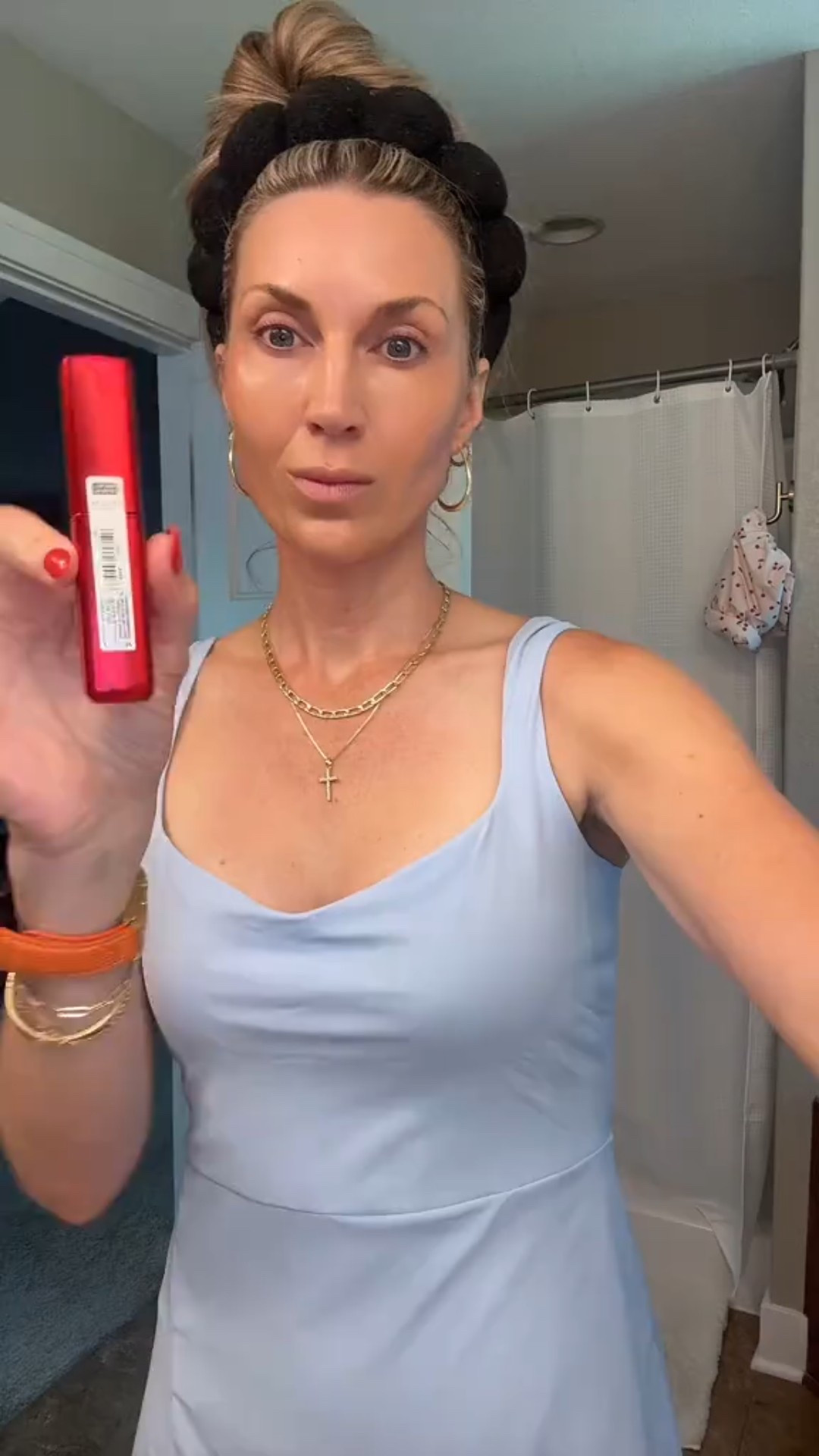 I’ve been using this under eye blurring powder from L’Oréal Paris for a while now—and it never misses! Just added their new concealer and setting spray to my routine, and I’m so impressed. Affordable, easy, and effective! 
#LorealParis #DrugstoreMakeup #UndereyeBlurring #FlawlessSkin #ConcealerHack #SettingSpray #MakeupRoutine #BeautyOnABudget #MakeupMustHaves #EverydayMakeup #MakeupFavorites

#LTKBeauty #LTKFindsUnder50