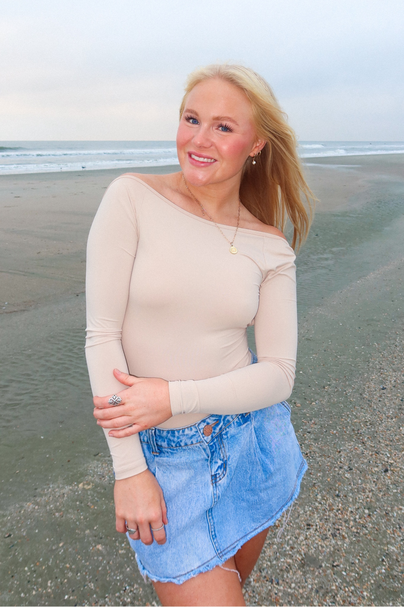 Cloudy beach fit! ⛅️🌸💞 

#LTKSeasonal #LTKtravel #LTKstyletip