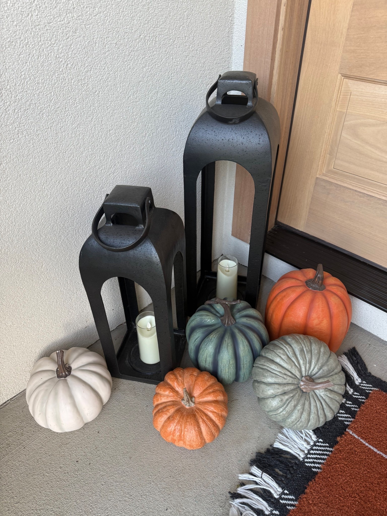 Fall porch decor! Faux pumpkins! 

#LTKSeasonal #LTKHome