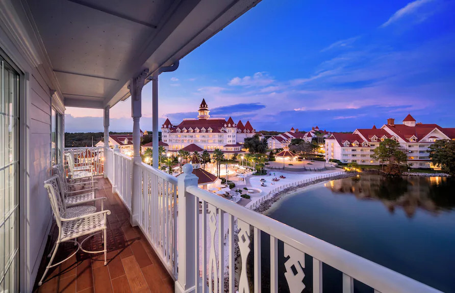 The Villas At Disney's Grand Floridian Resort & Spa | Expedia (US)
