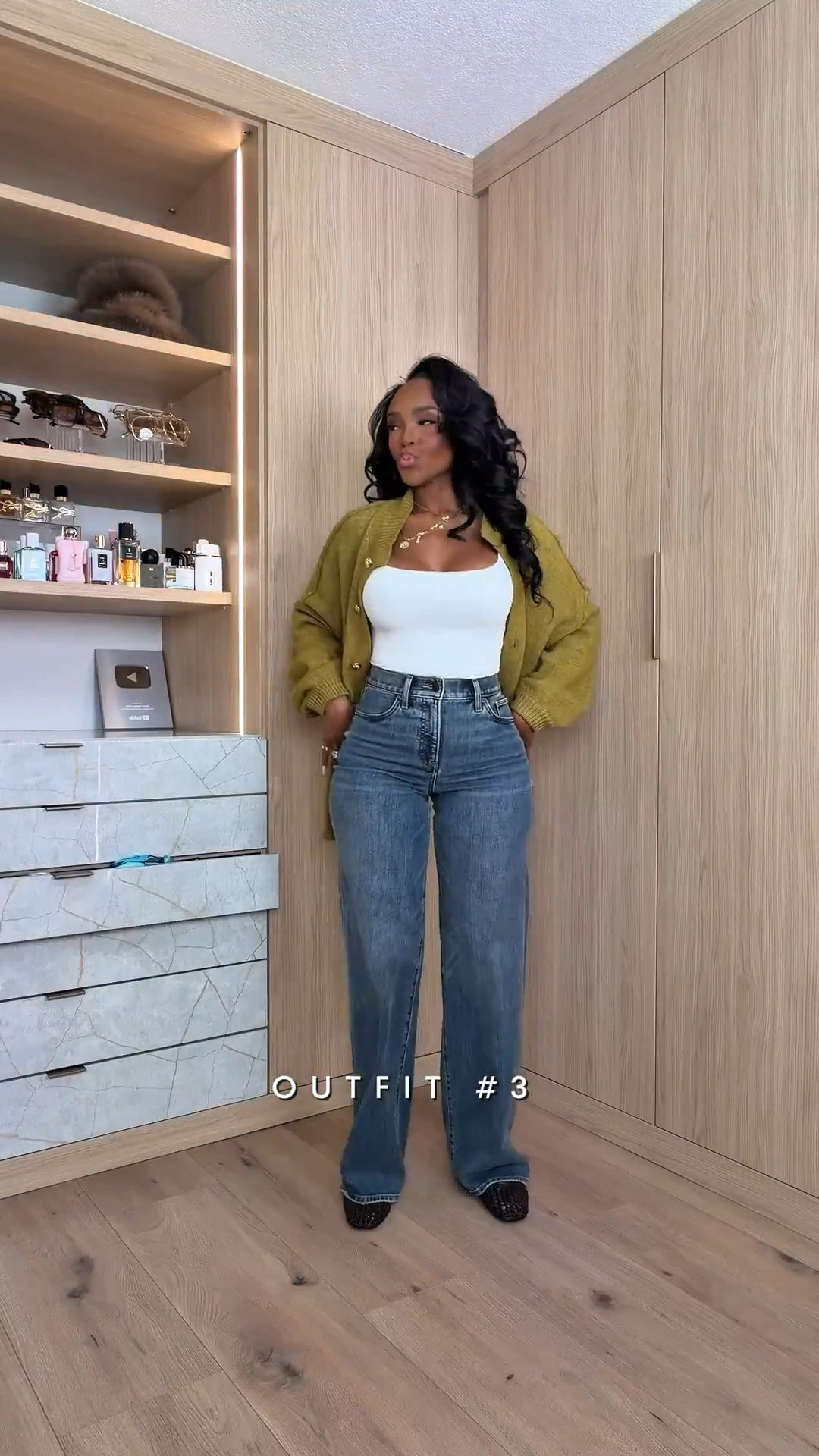 Everyday outfit✨ Everything from this look is linked below. 👇🏽

Wearing: Size Small | 5’4” | 140 lbs | 34D-27-40

📲   Download the FREE LTK app & follow me (@kirasfashionfinds) to shop all my daily finds.  #LTKootd #LTKPetite #LTKU