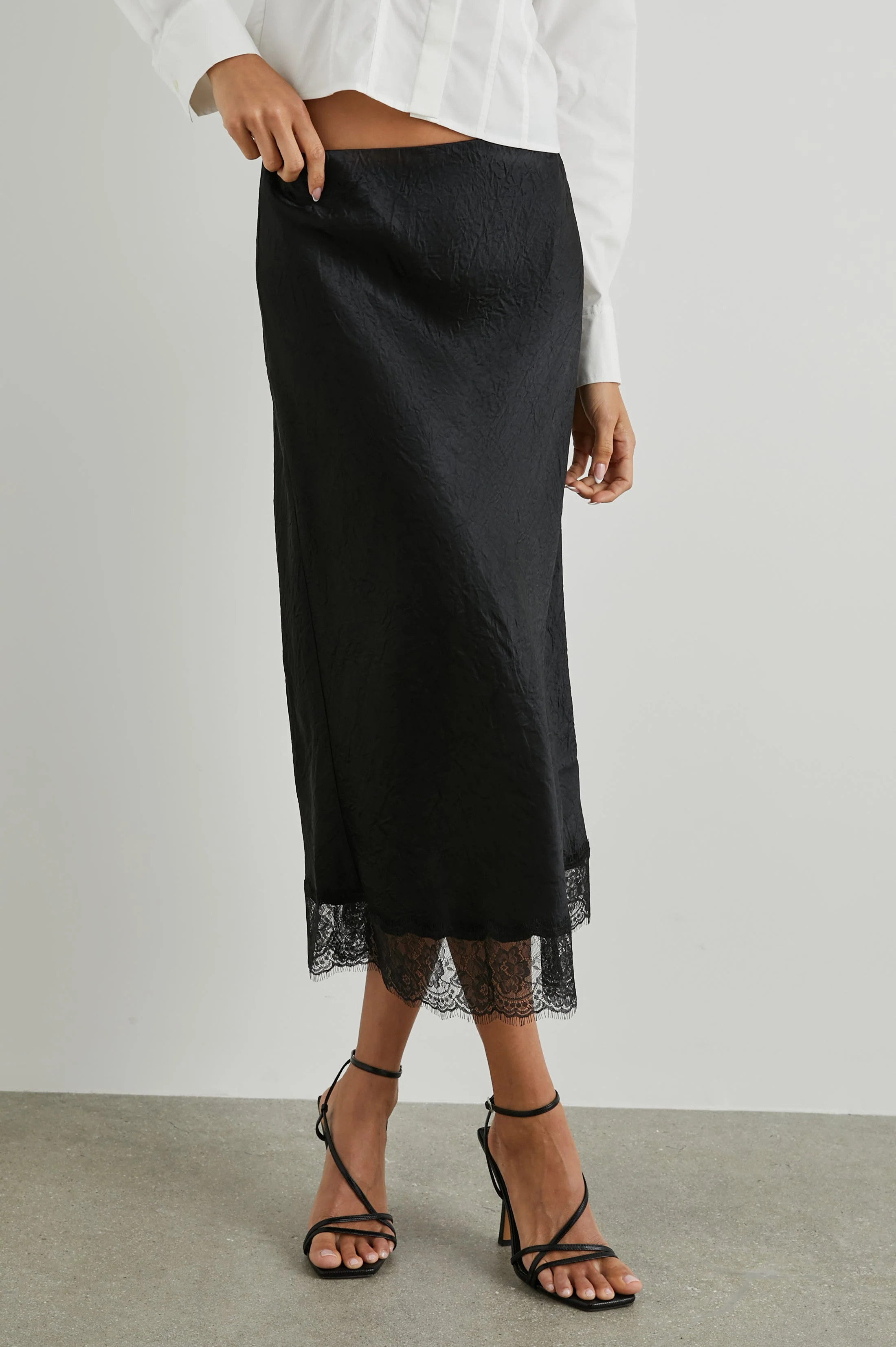 EBONY SKIRT - BLACK | Rails