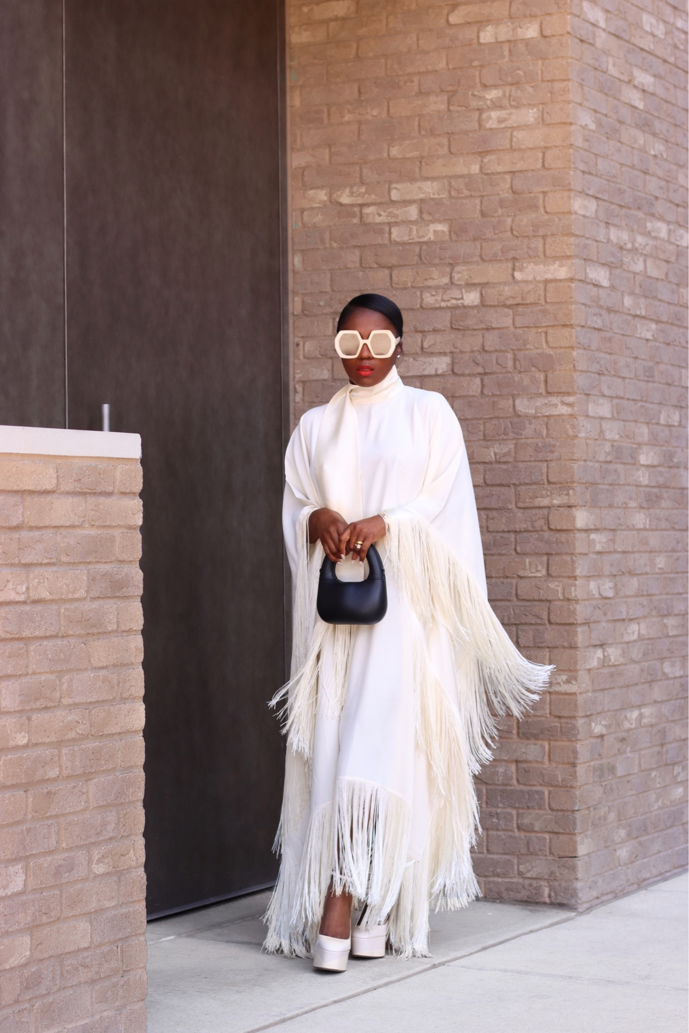 The kaftan I’m currently obsessed with in several colours and styles. Isn’t it so fun?
—


#LTKstyletip #LTKSeasonal #LTKshoecrush