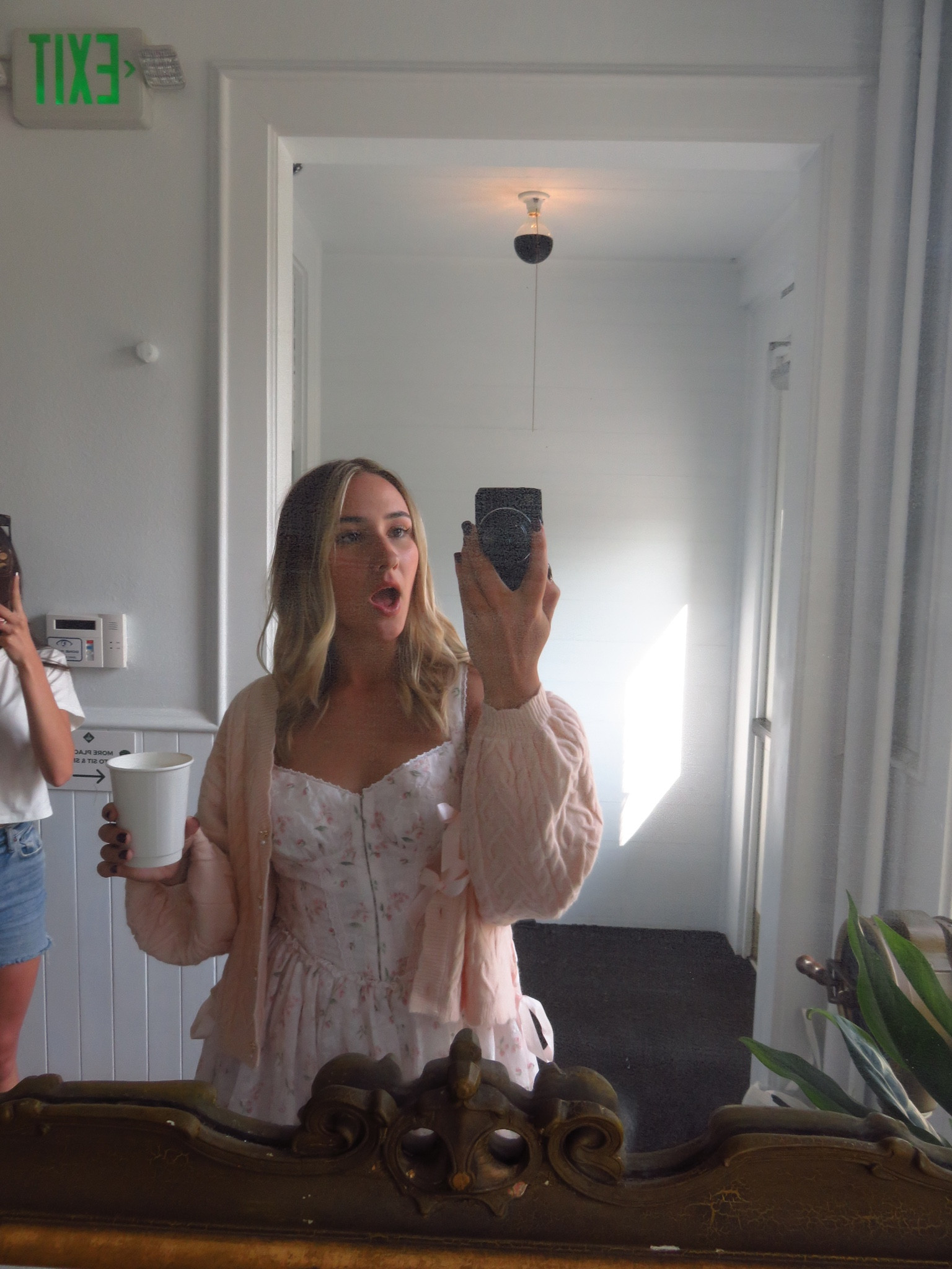 Coffee shop outfit 🌸☕️

#LTKStyleTip #LTKBeauty