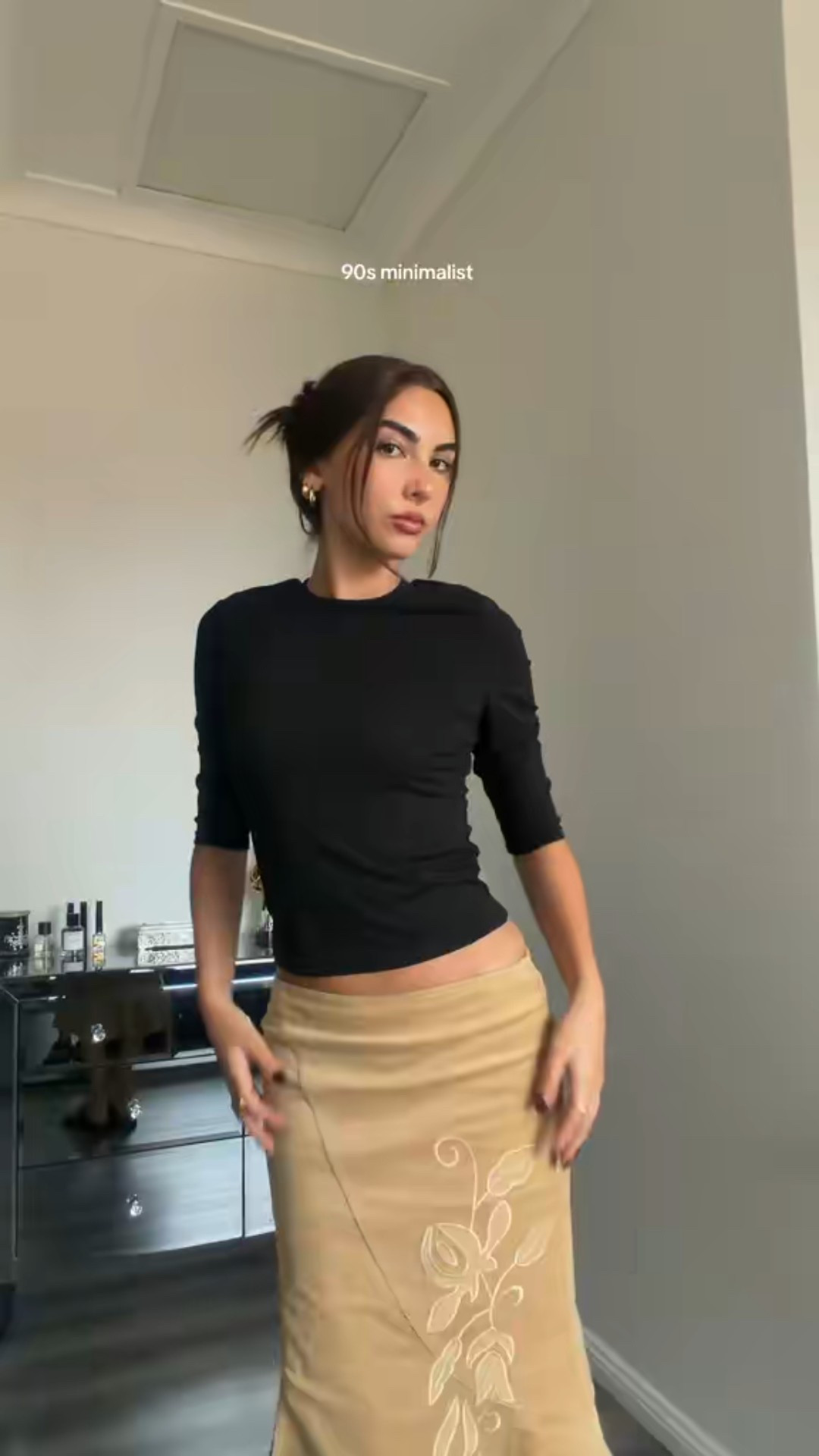 90s minimalist 

Top: perfect stranger 
Skirt: with Jean  

#LTKaustralia #LTKsummer #LTKFashionMonth