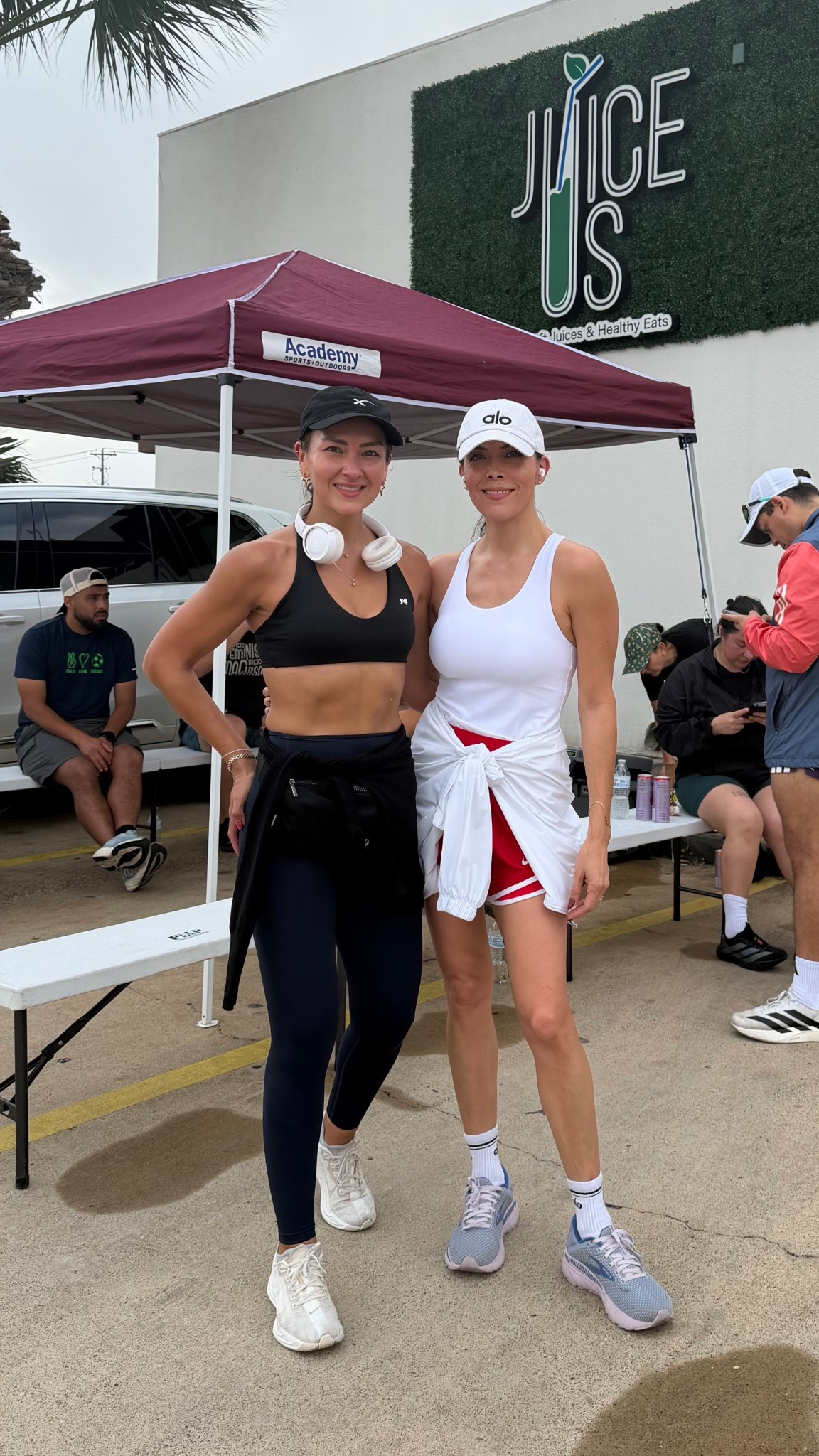 Run club 🏃🏻‍♀️✨

#LTKFindsUnder50 #LTKOver40 #LTKActive