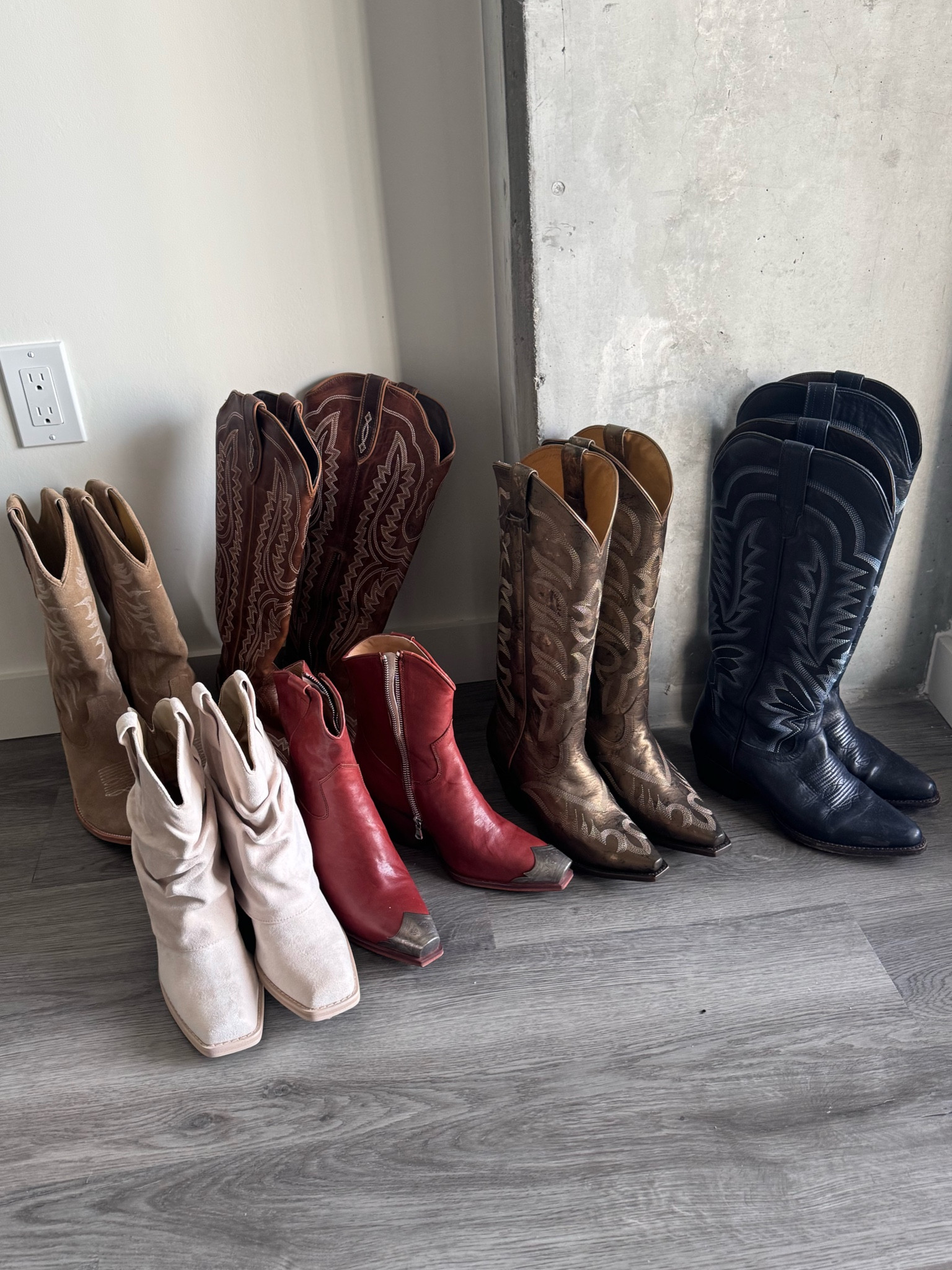 #LTKShoeCrush #LTKU #LTKGiftGuide