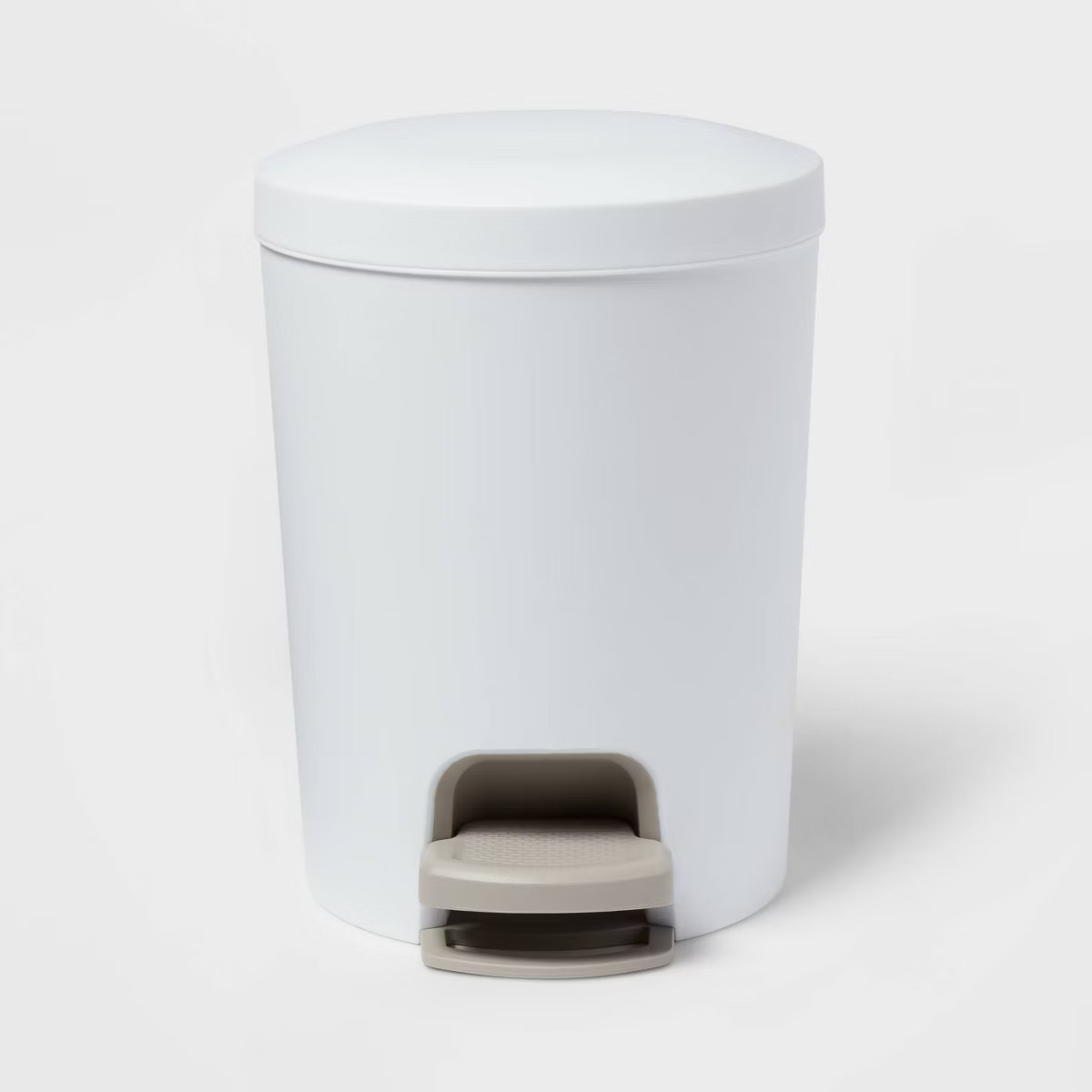 1.6gal Round Step Trash Can - Brightroom™ | Target
