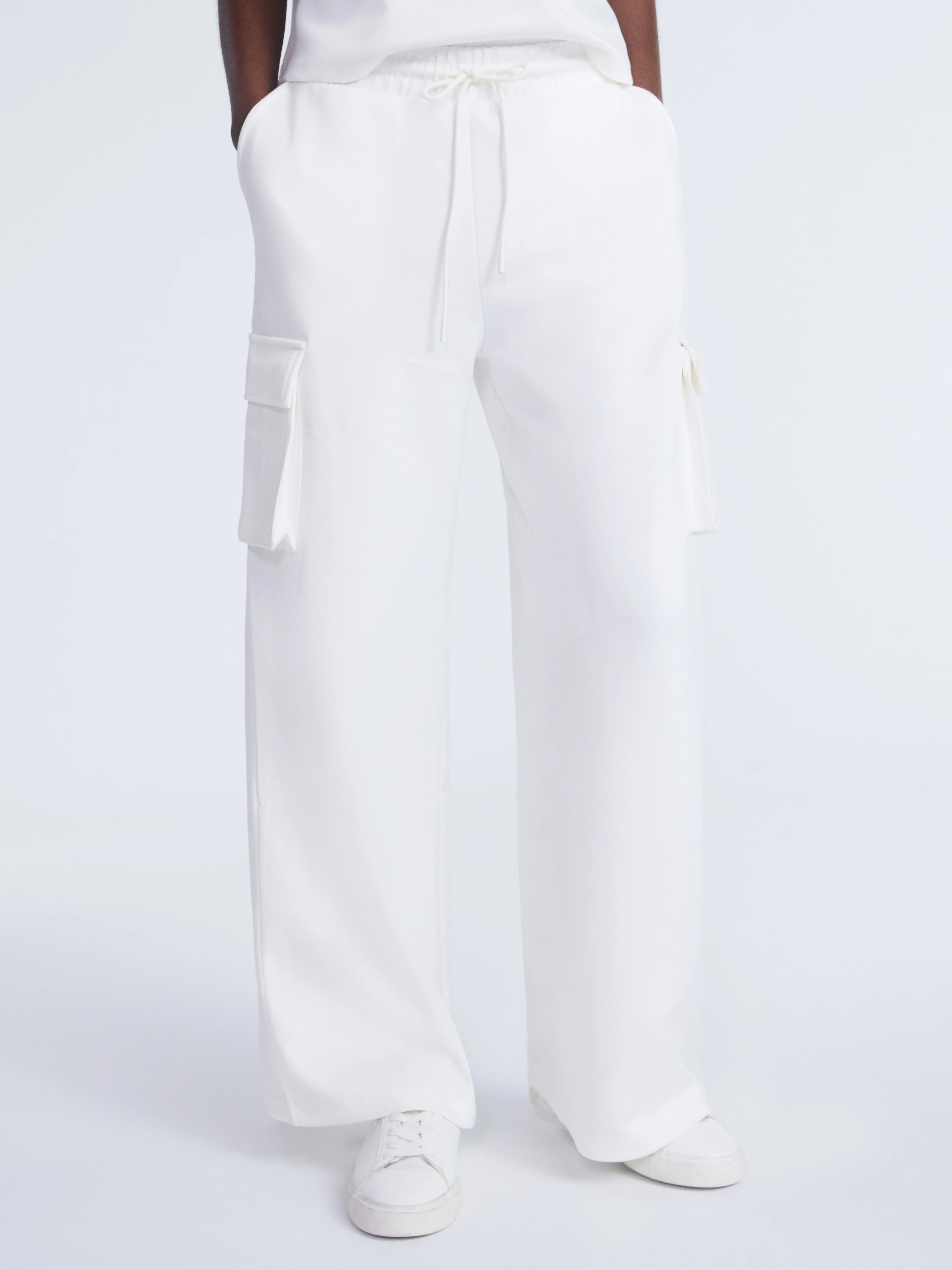 Scoop Women's and Women's Plus Scubaknit Cargo Pants, Sizes XS-4X | Walmart (US)