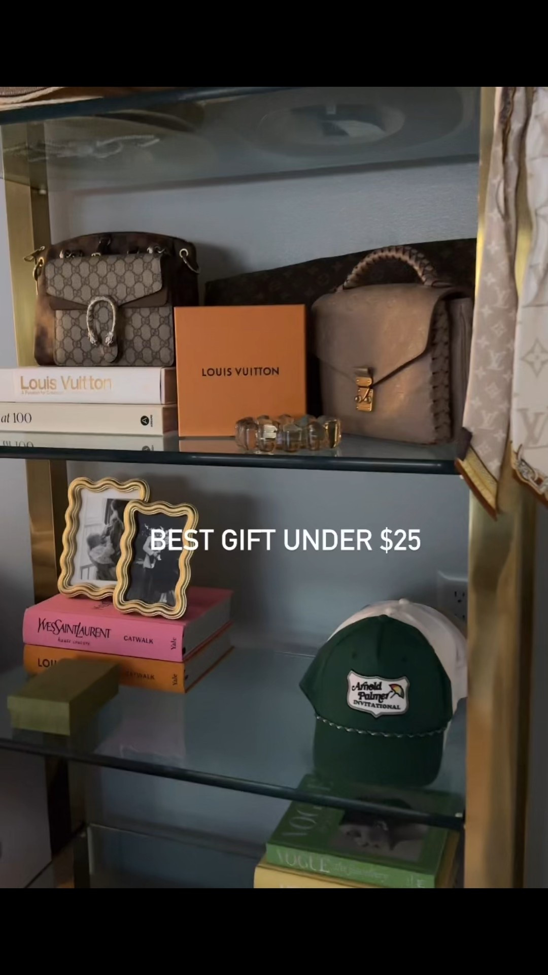 Alice Lane glass candle bubble dish | best gift idea for under $25 | pair with bag of chocolates or small candle to elevate | gift alone as a coin or jewelry dish | gift guide under $25 | Christmas gift ideas

*note the dish is also available on Amazon but will not be on sale, still under $30

#LTKGiftGuide #LTKSaleAlert #LTKHoliday